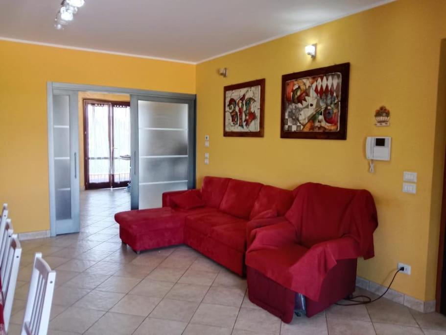 Two-Bedroom House photo 3