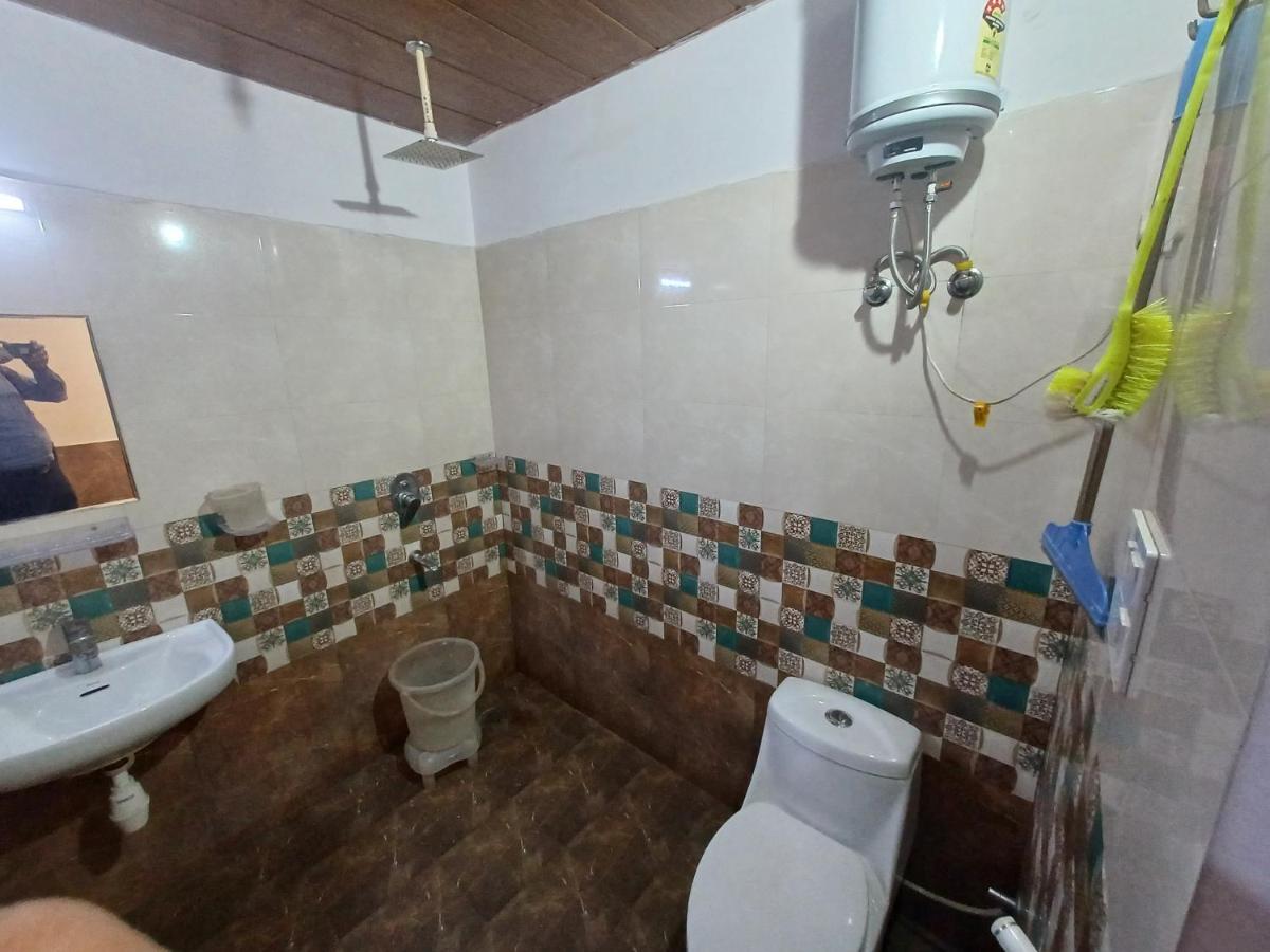 Deluxe Room - Photo 15