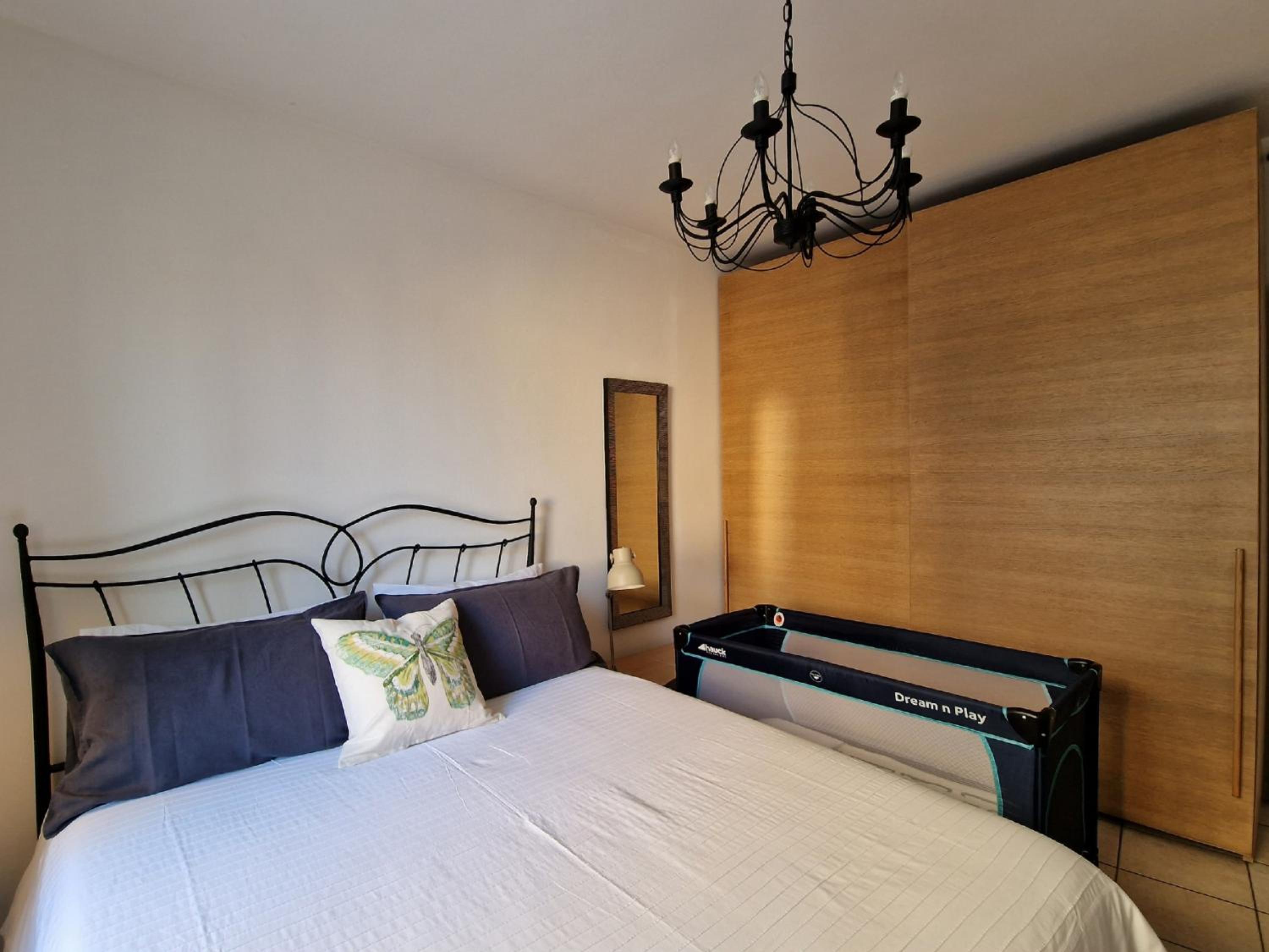 One-Bedroom Apartment - Photo 60