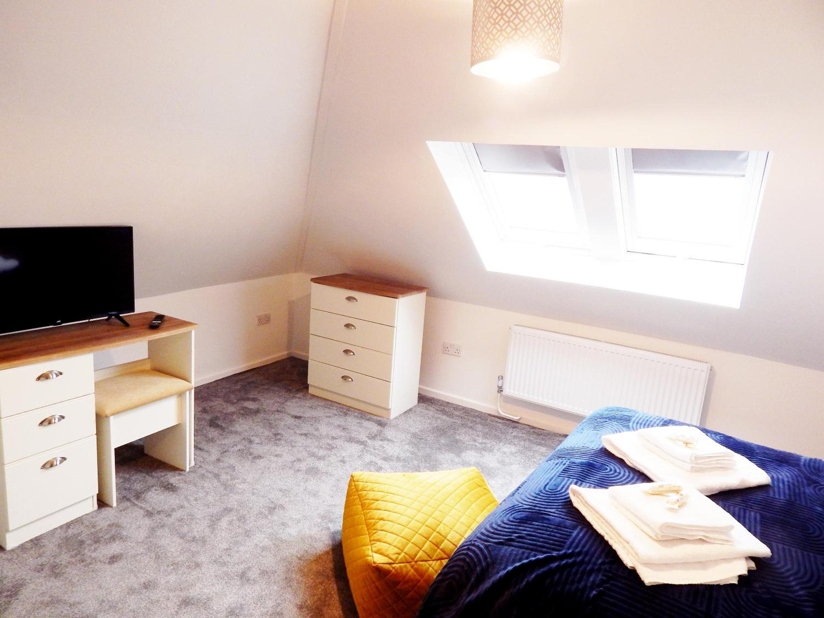 Deluxe Double Room with Shower photo 3