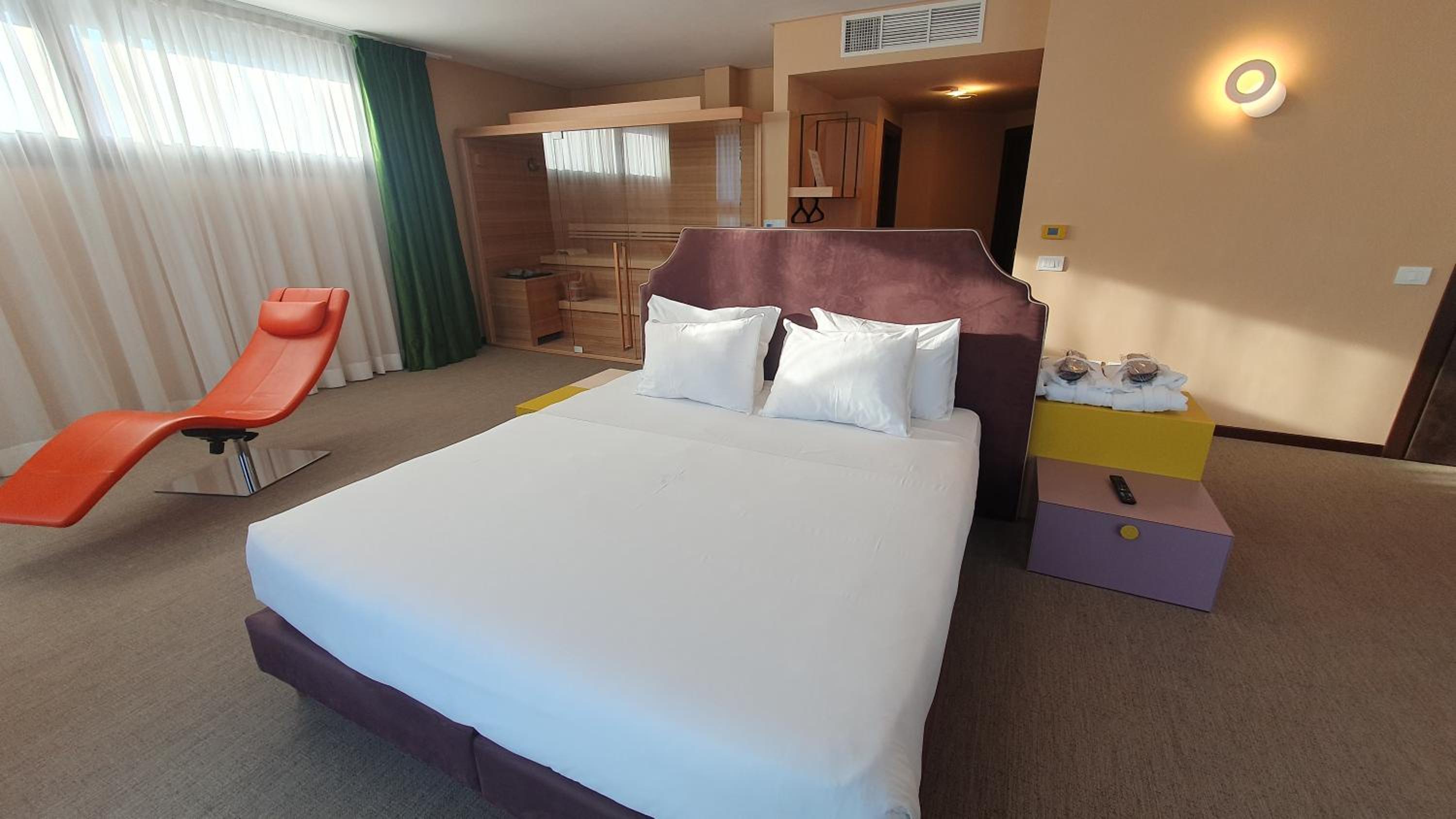 Suite with Sauna - Photo 6