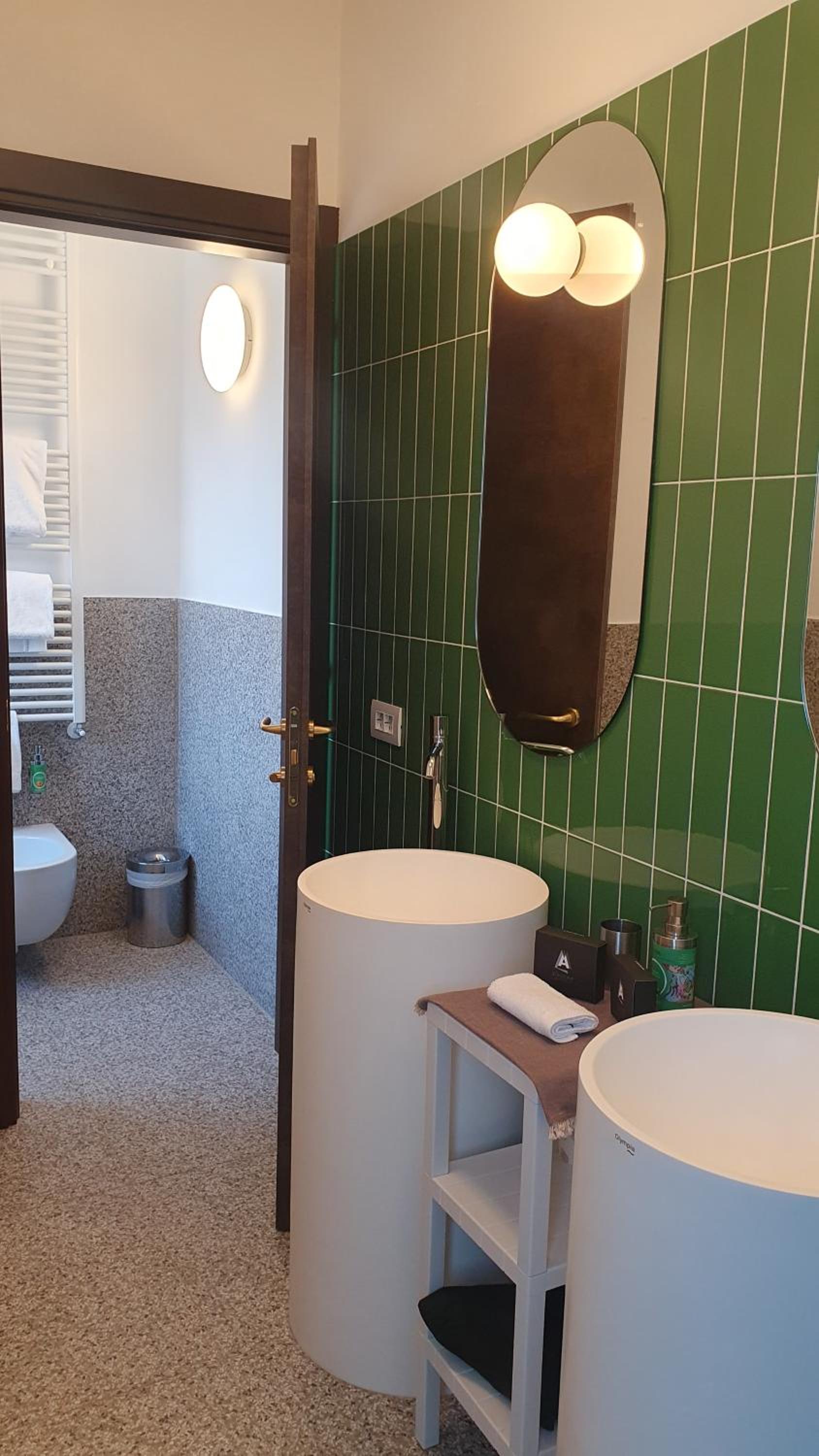Suite with Sauna - Photo 3