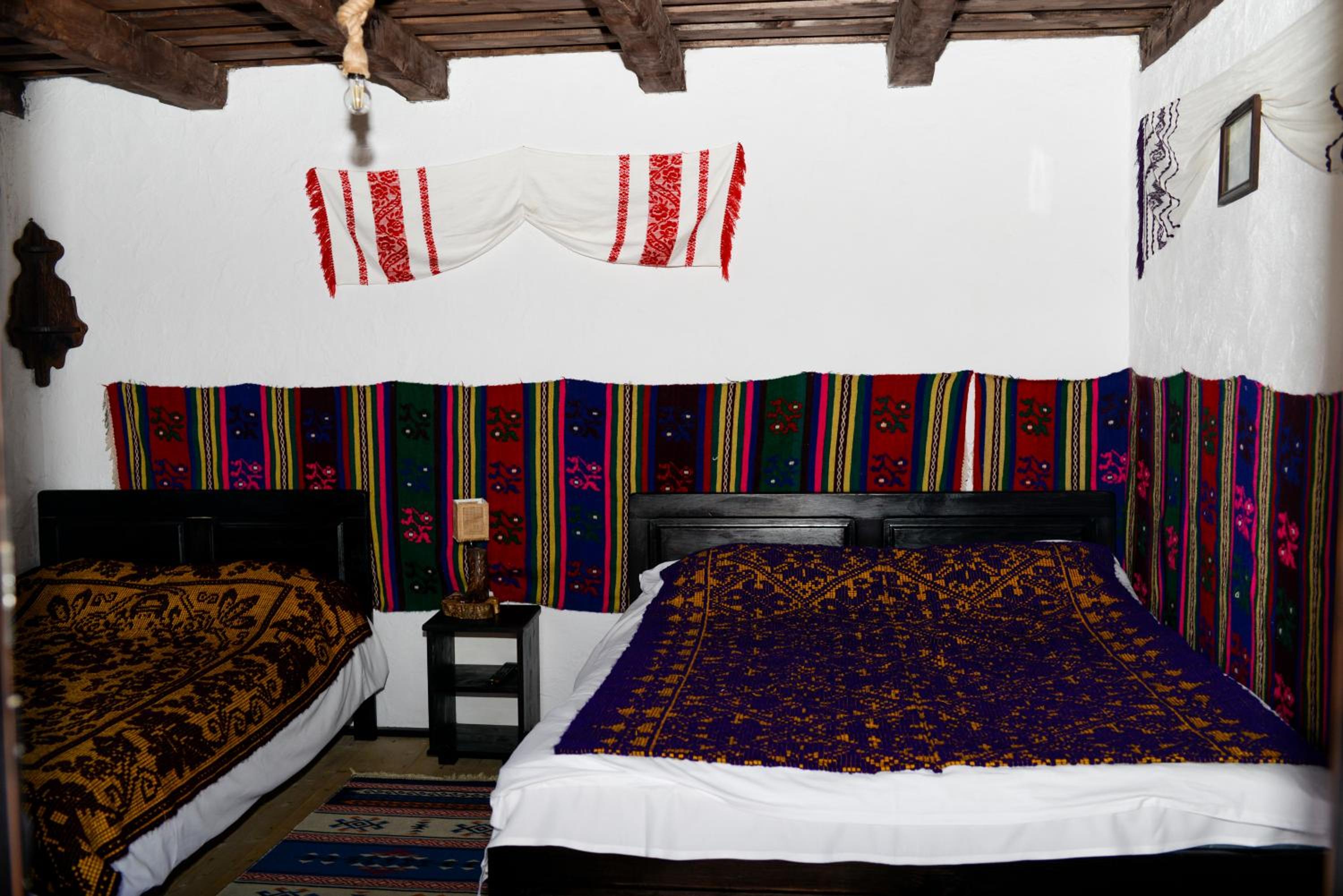 One-Bedroom House - Photo 4