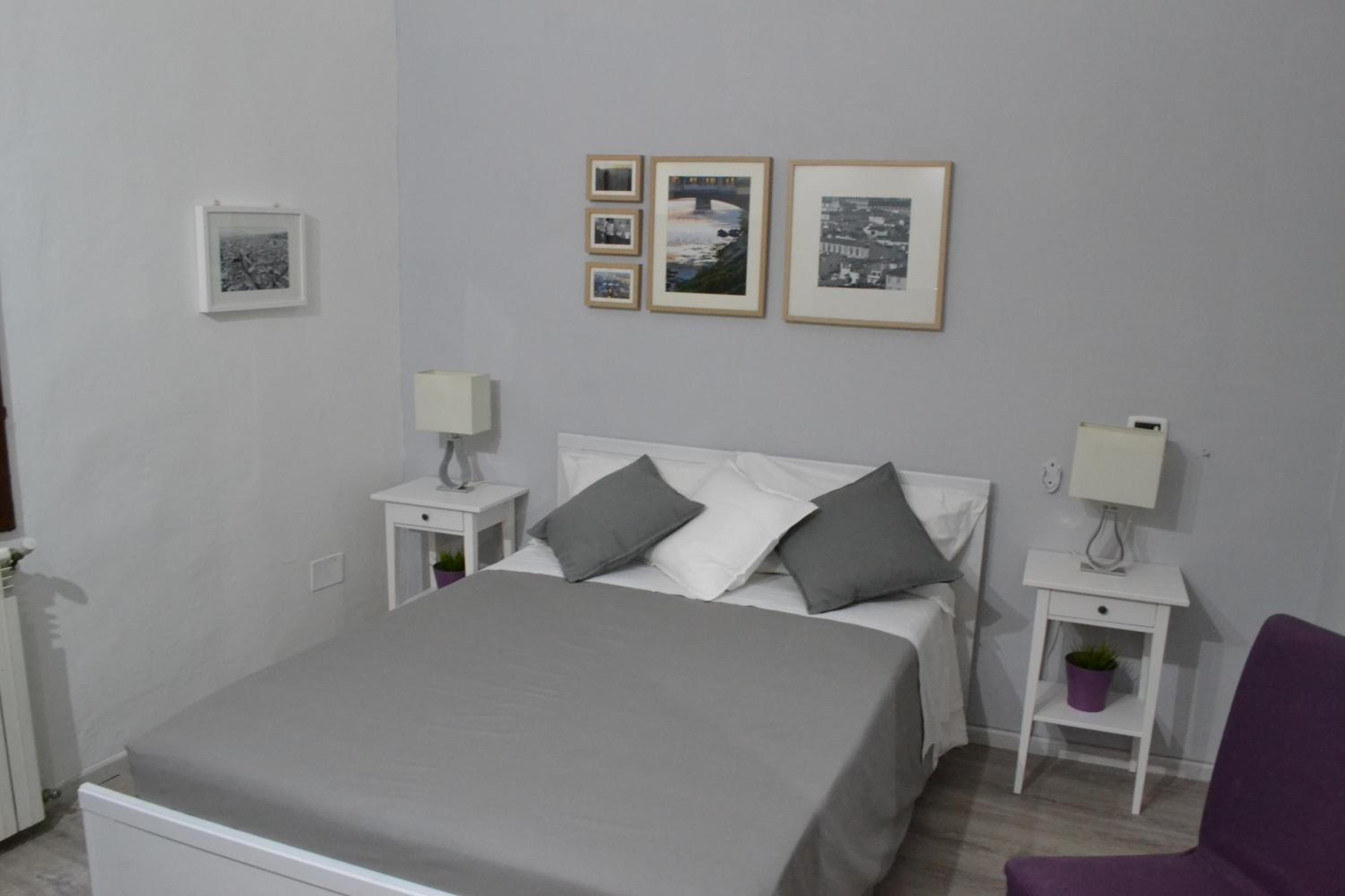Double Room with Private External Bathroom photo 1