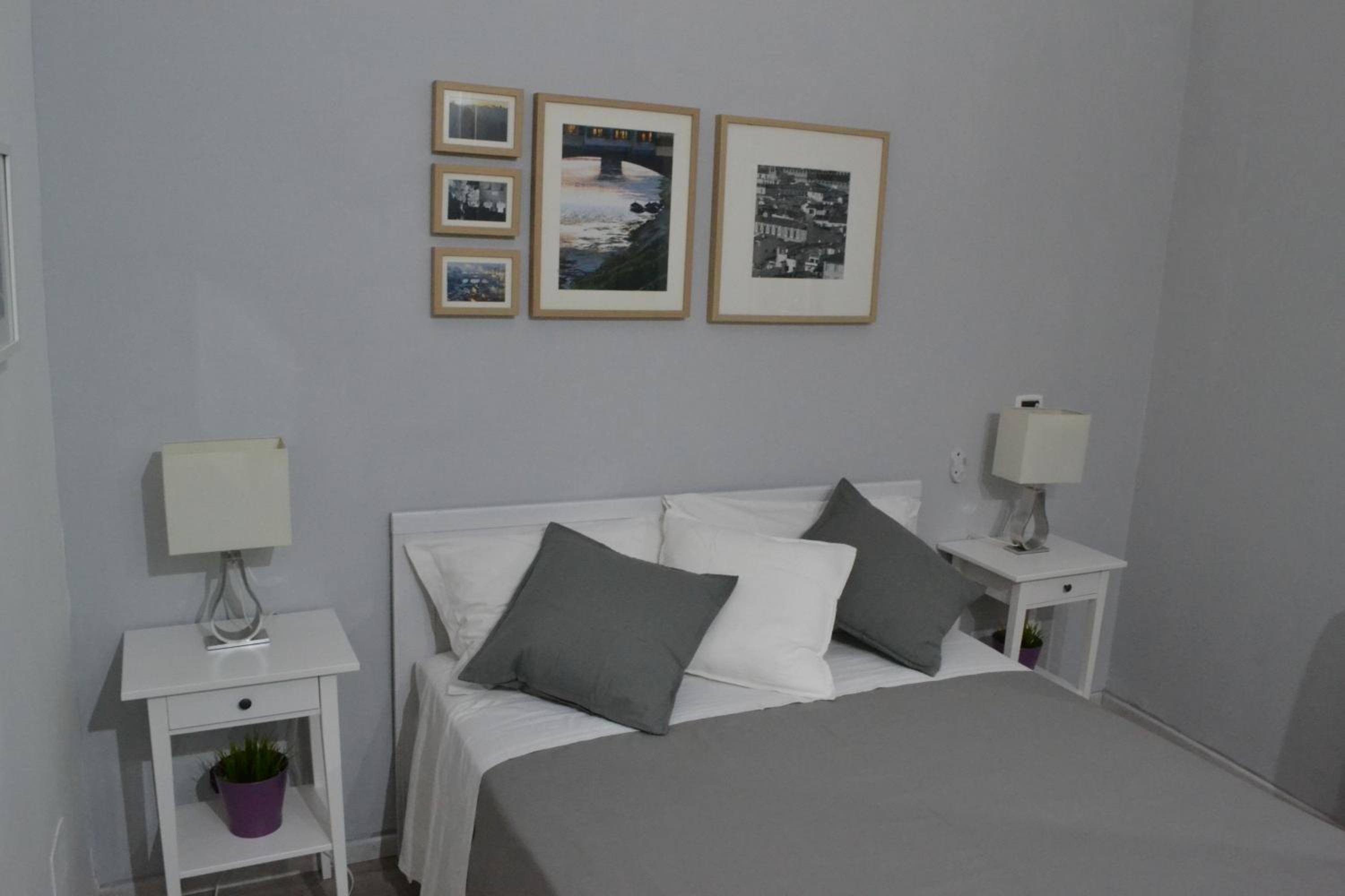 Double Room with Private External Bathroom photo 2