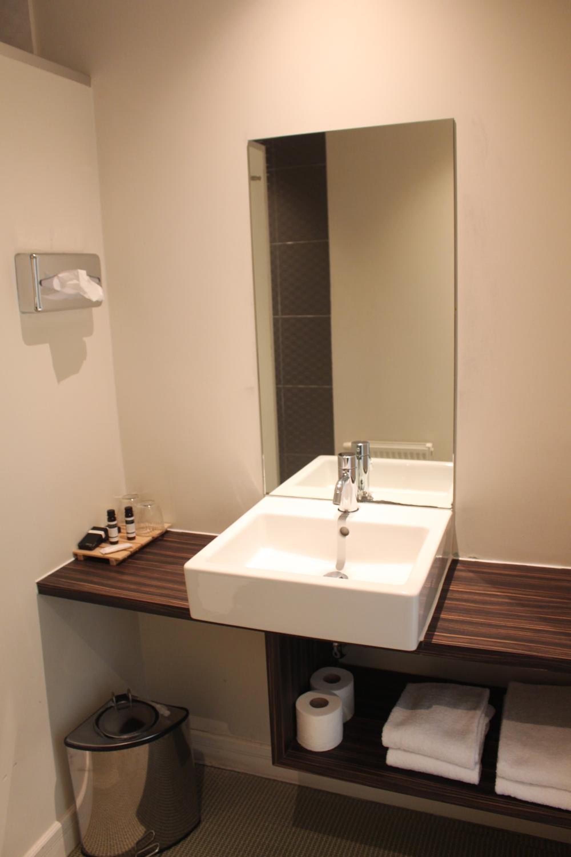 Deluxe Double Room photo 3