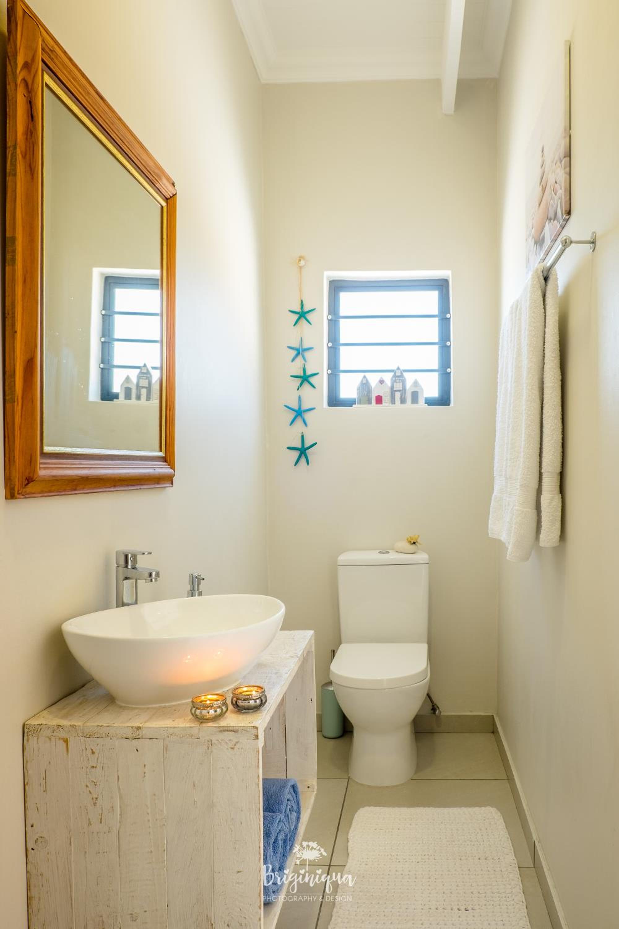 Queen Room with Sea View - Photo 23