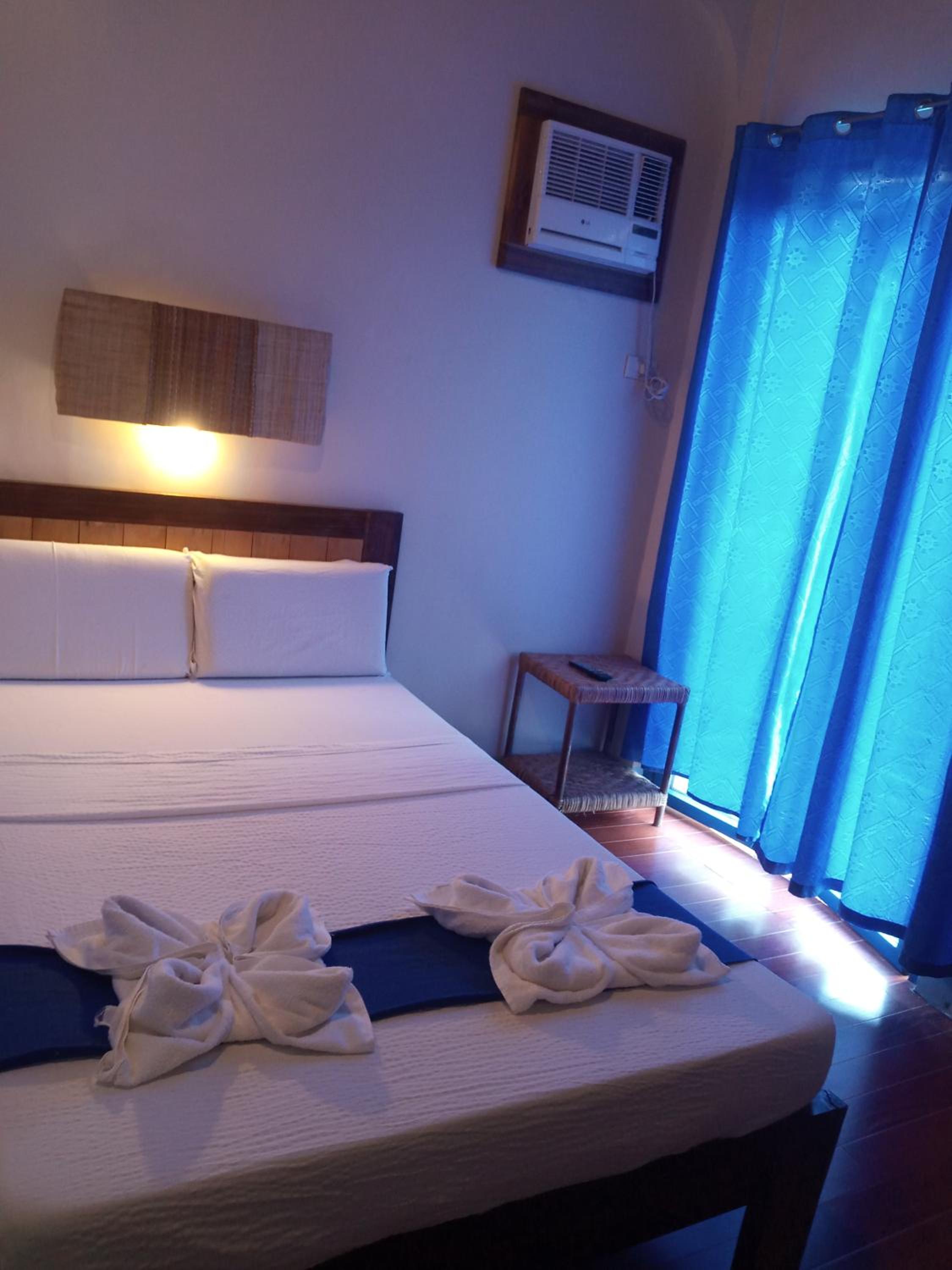 Deluxe Room - Photo 2