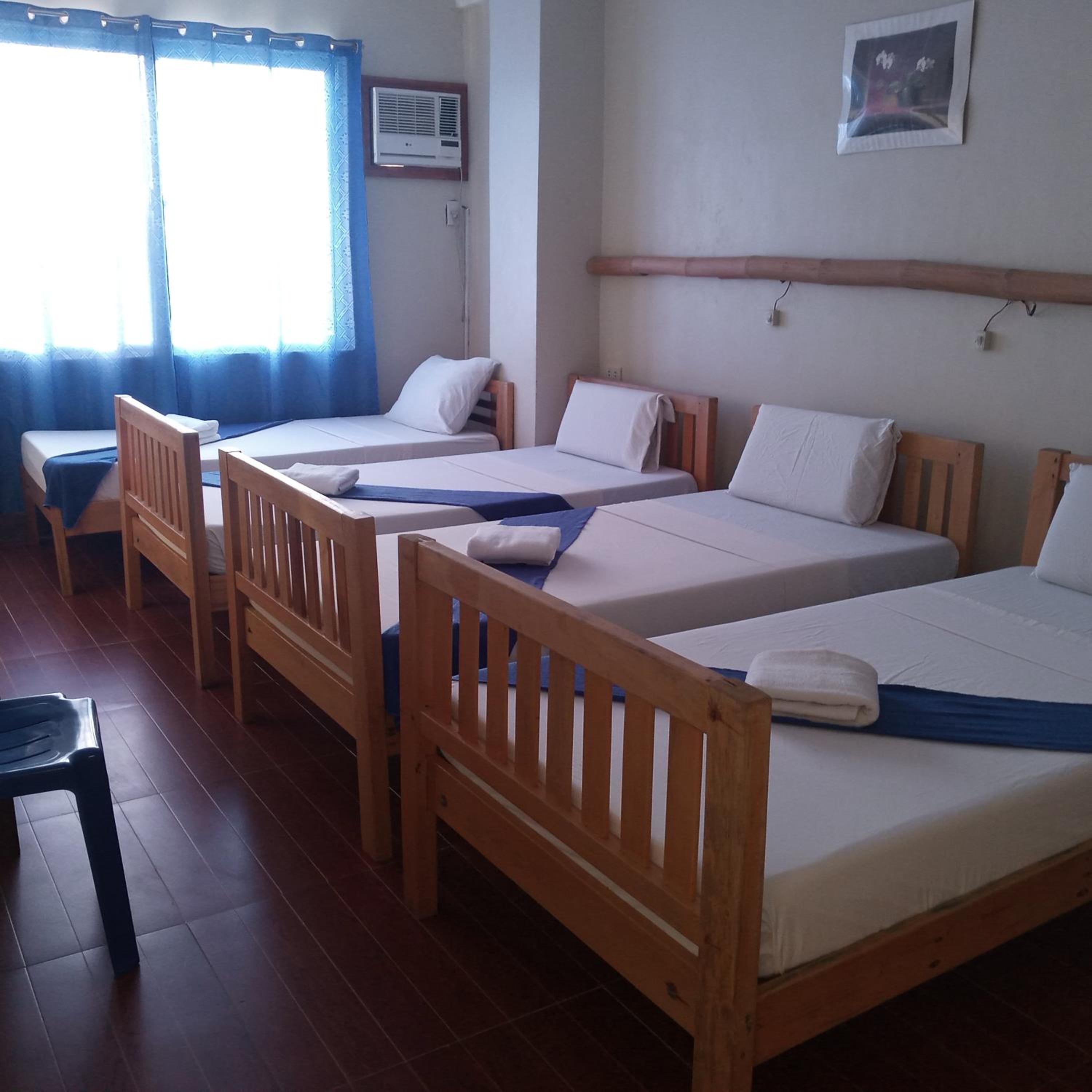 Family Room - Photo 4