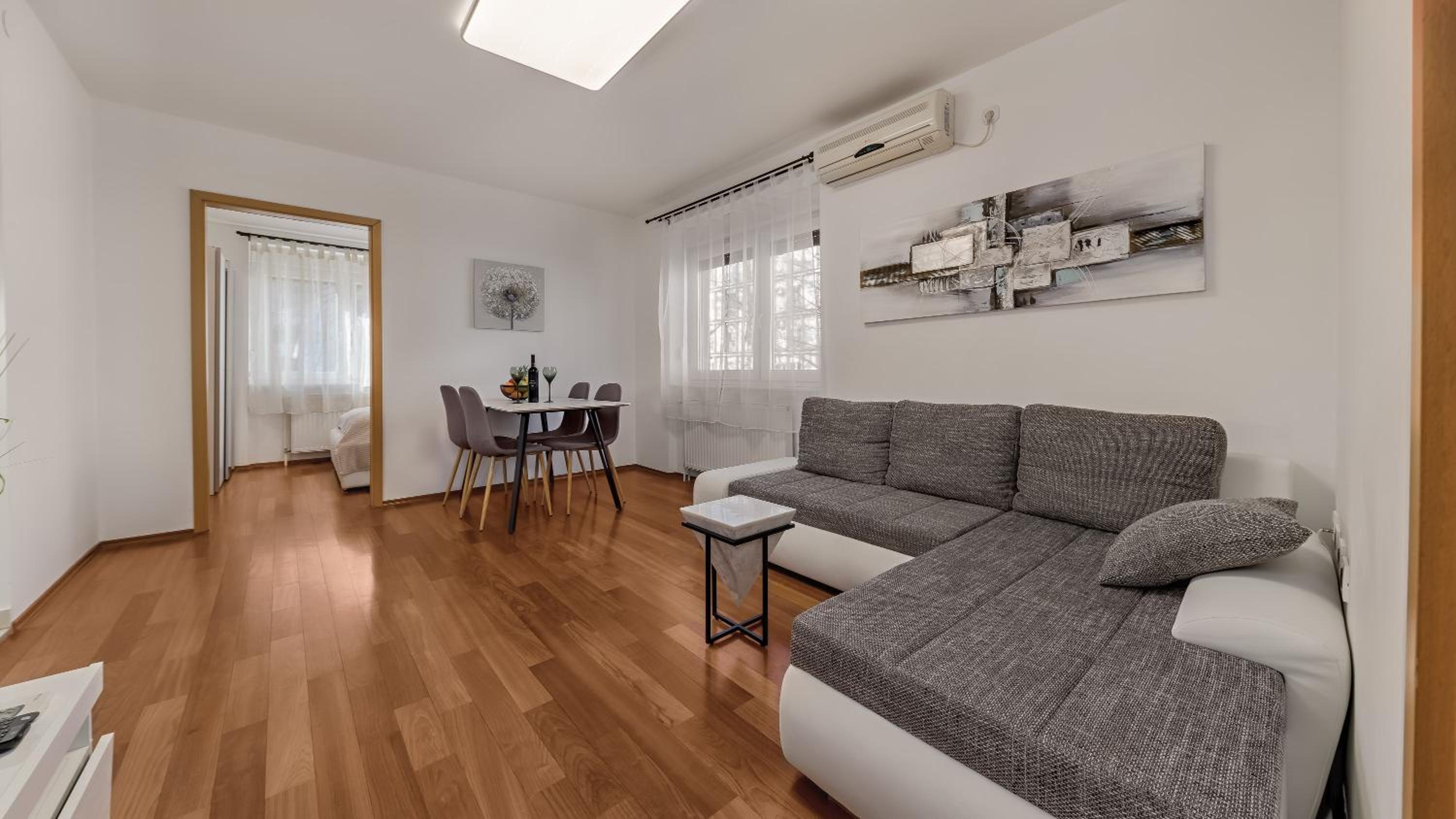 Two-Bedroom Apartment - Photo 20