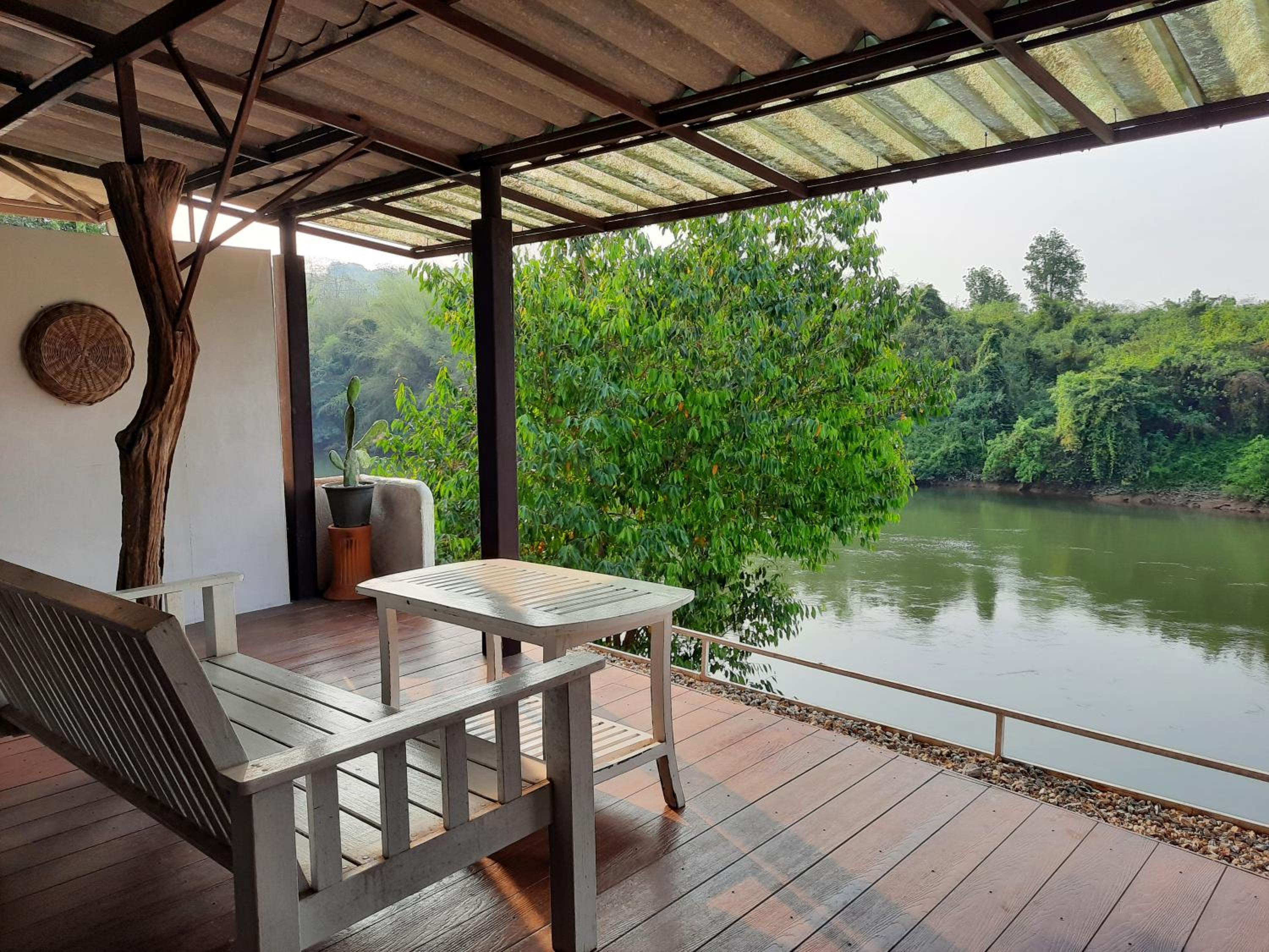 Deluxe Room with River View photo 3