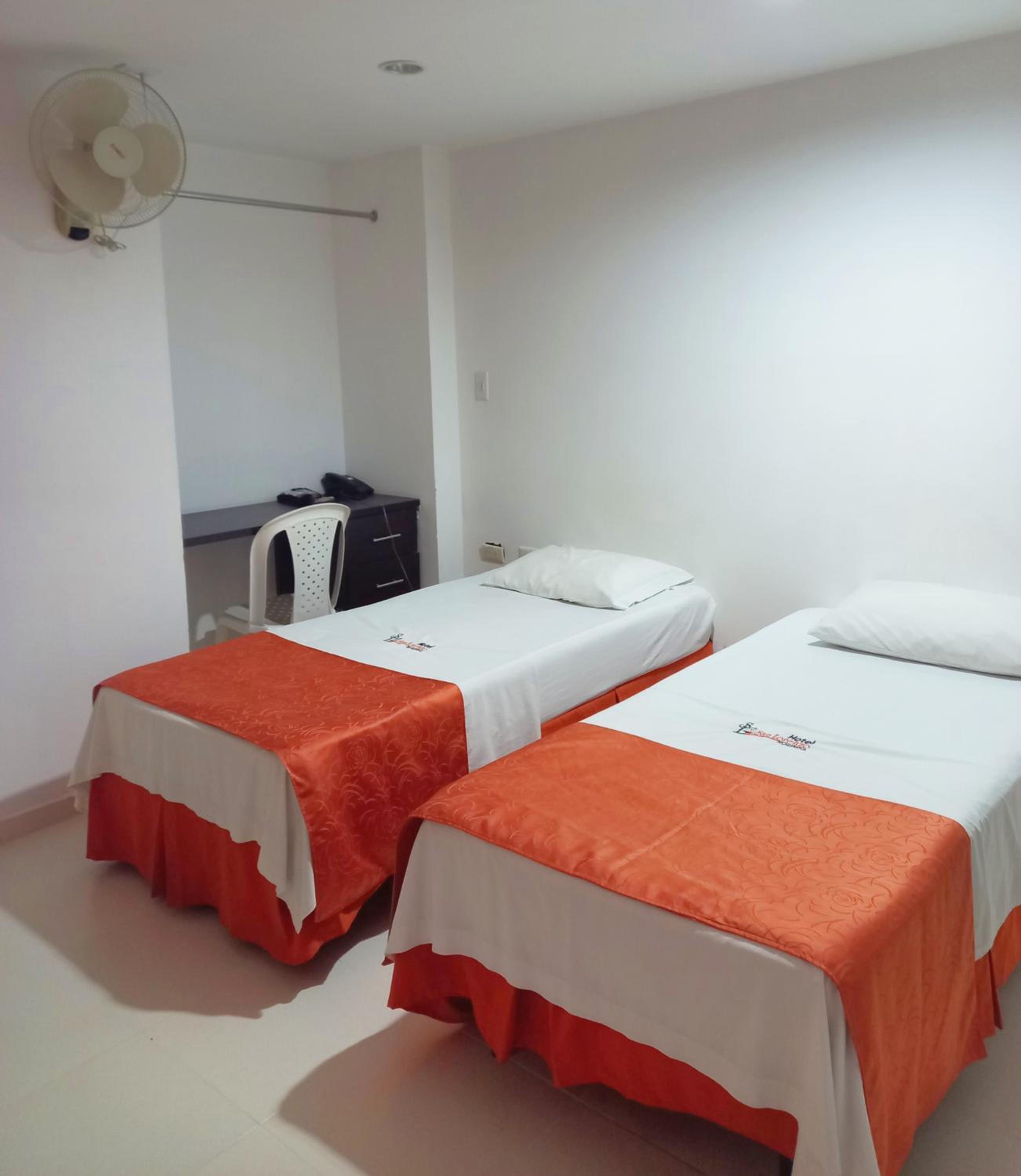 Double or Twin Room photo 1