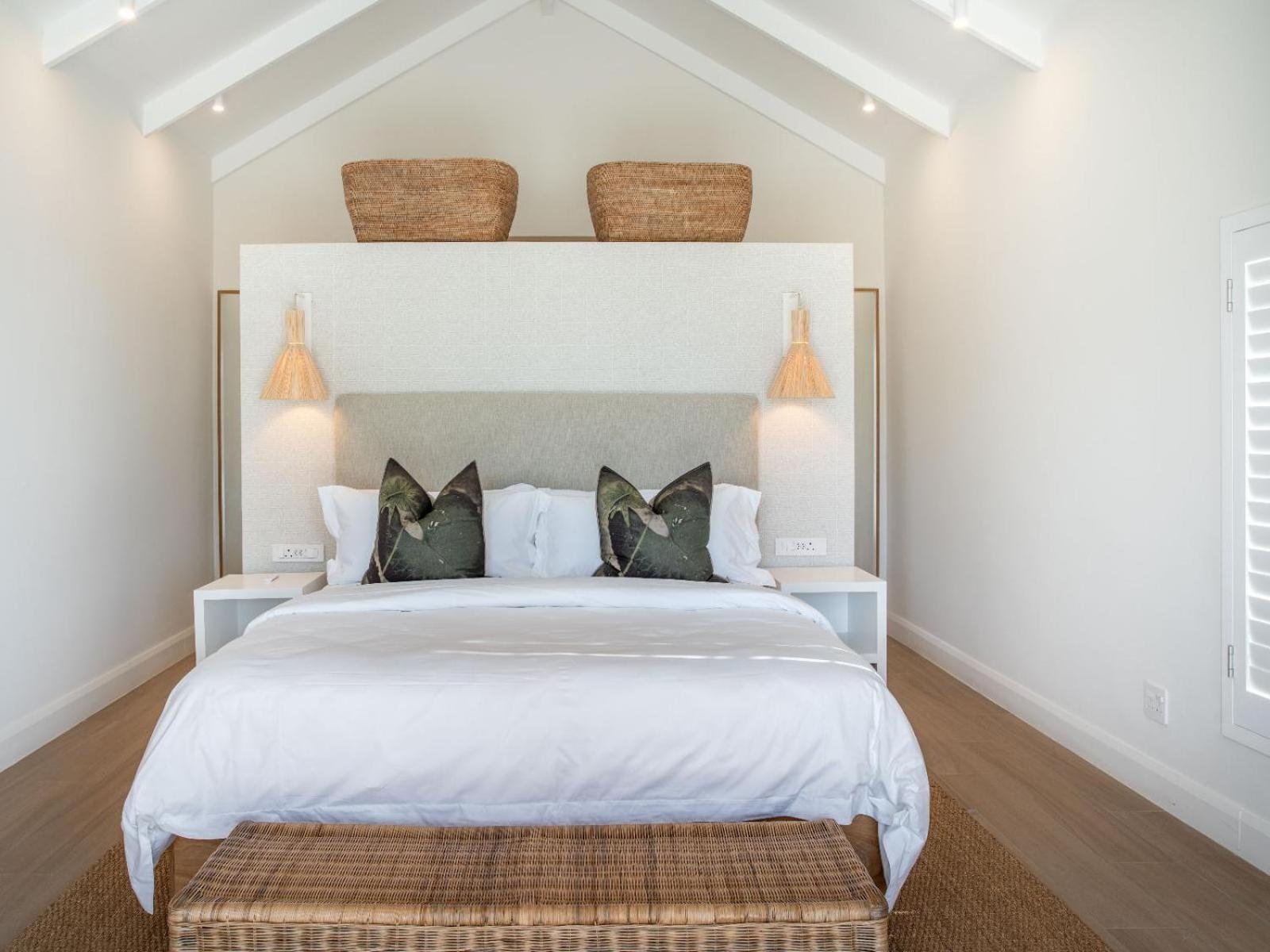 Deluxe King Room photo 1