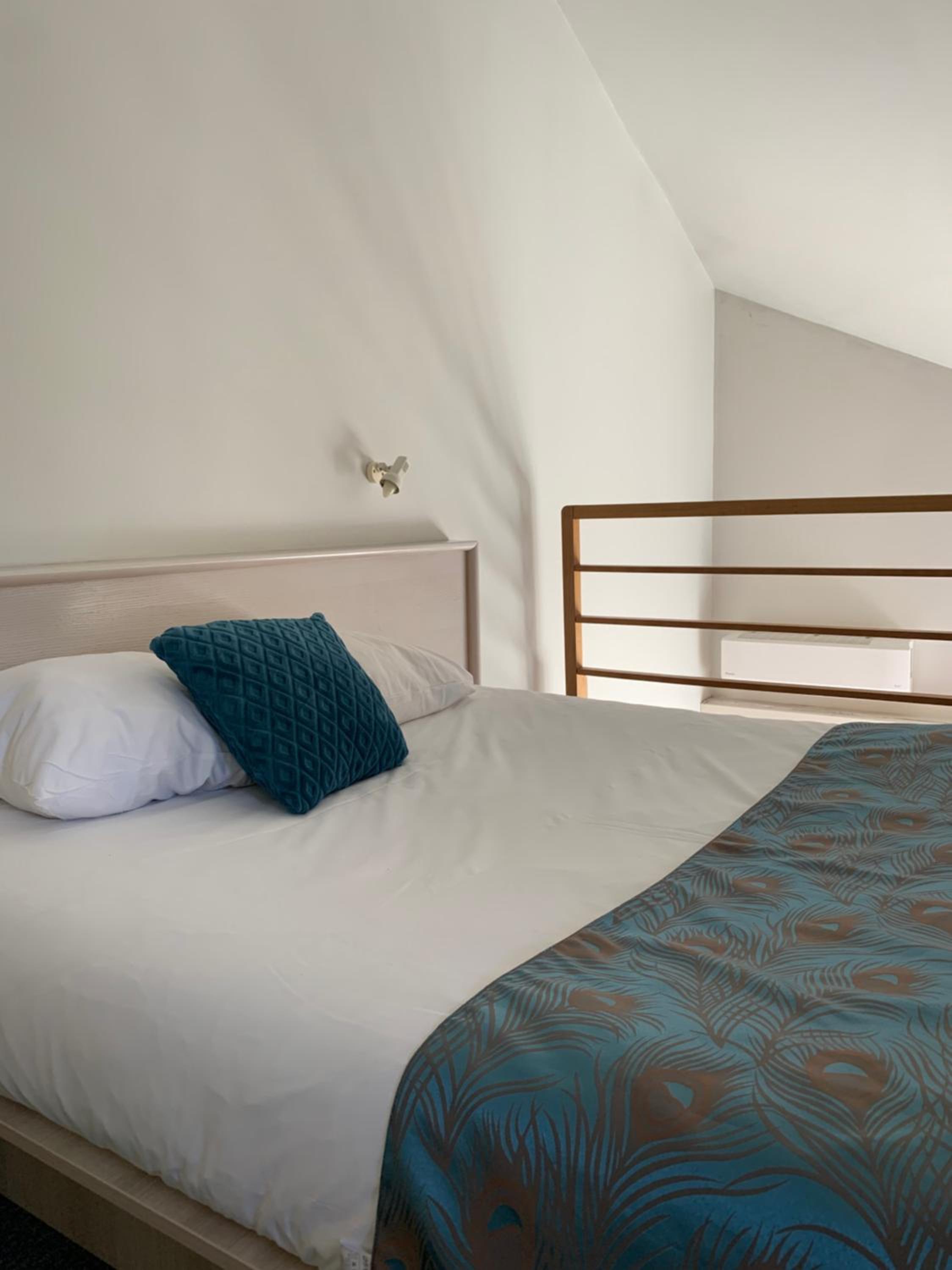 Triple Room - Photo 1