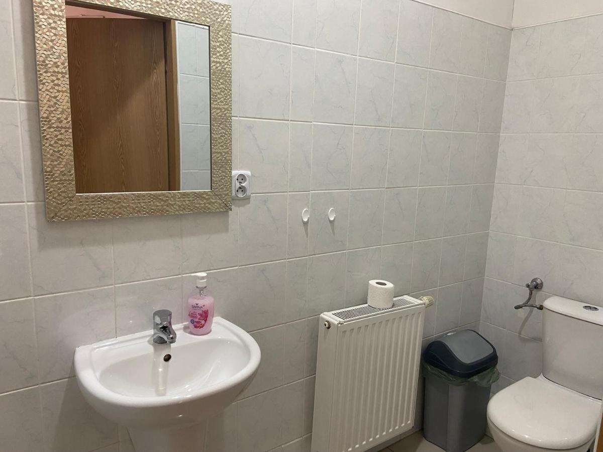 Triple Room with Bathroom photo 2