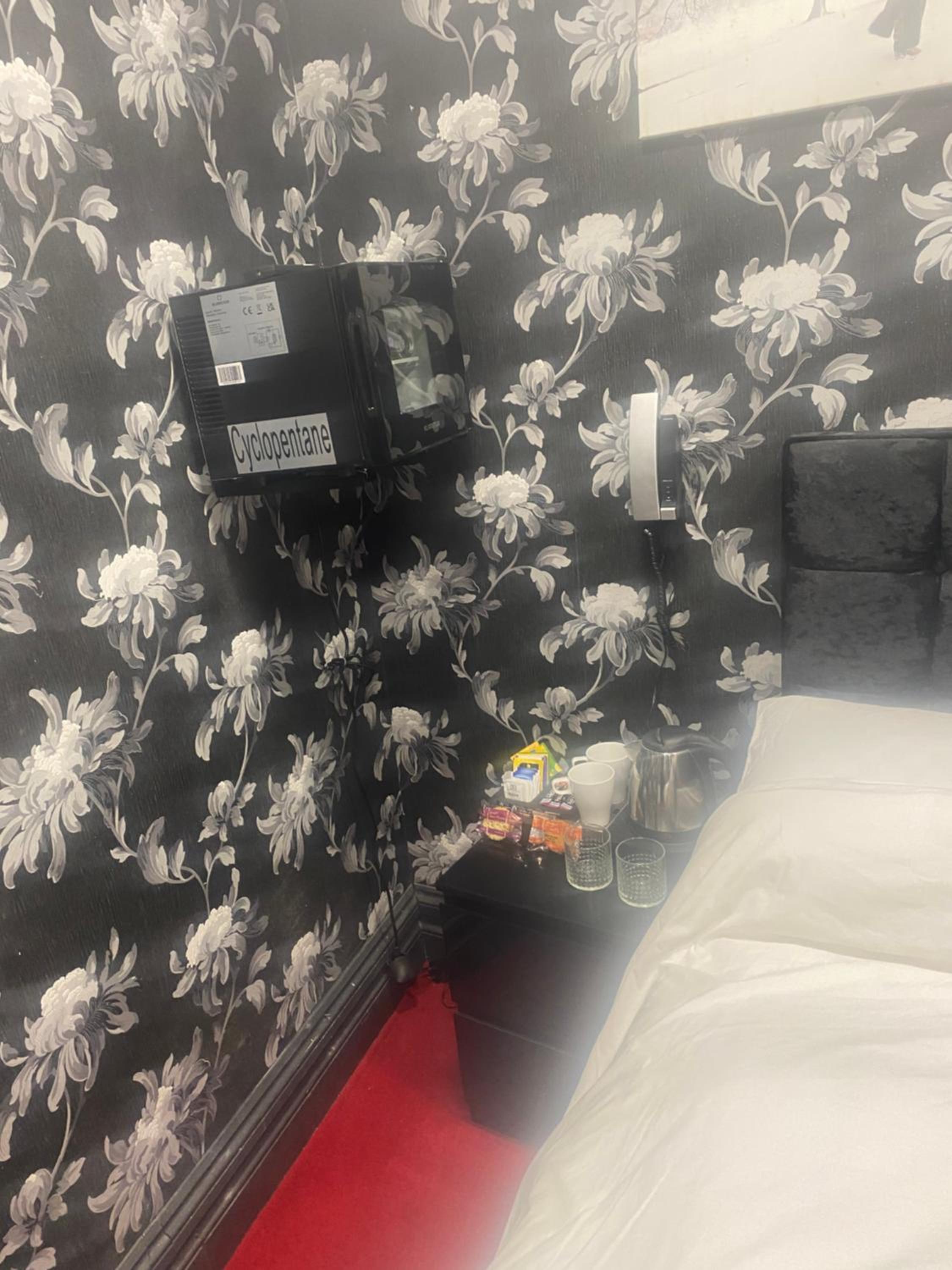 Double Room photo 3