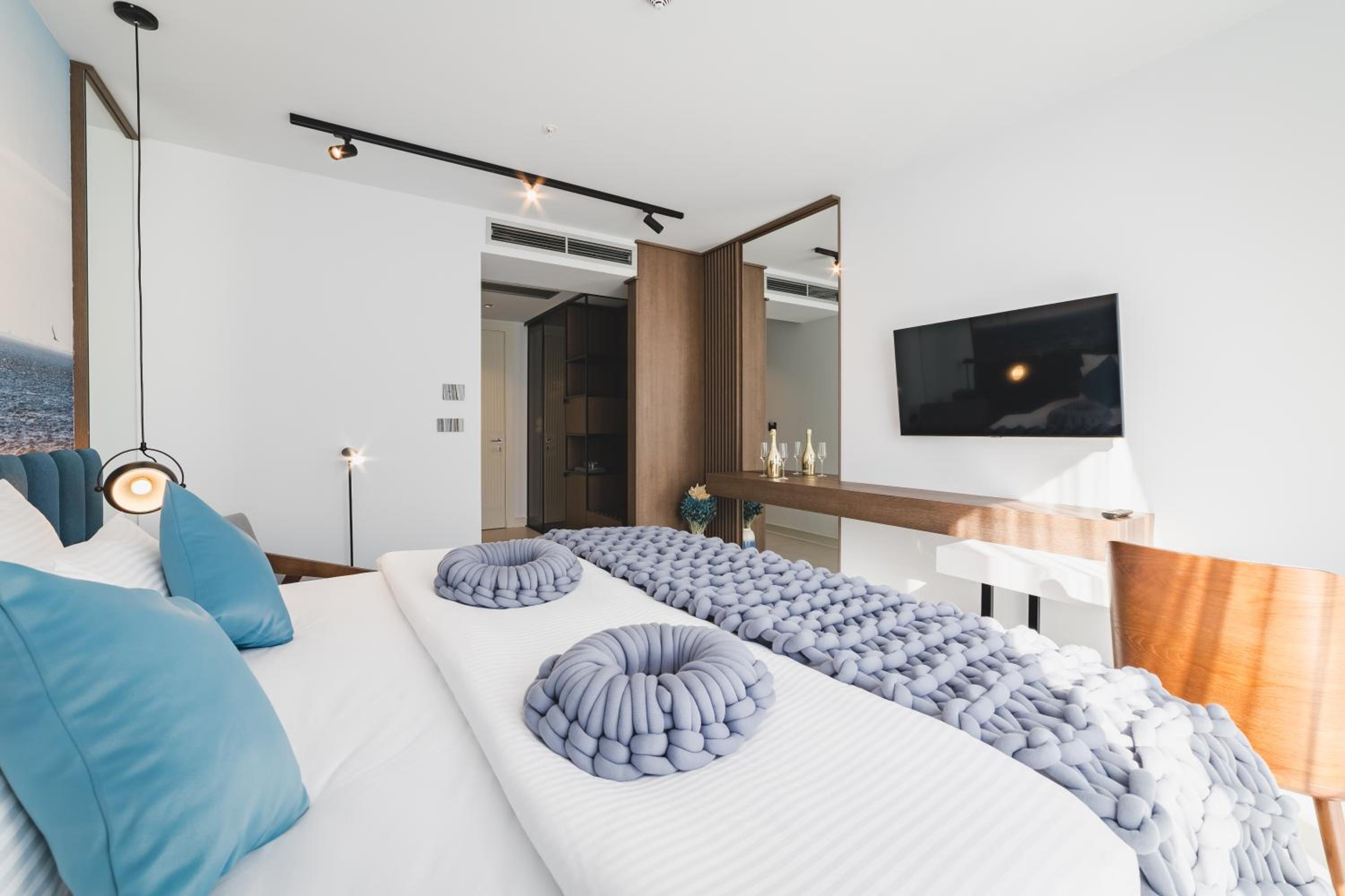 Double Room - Photo 1