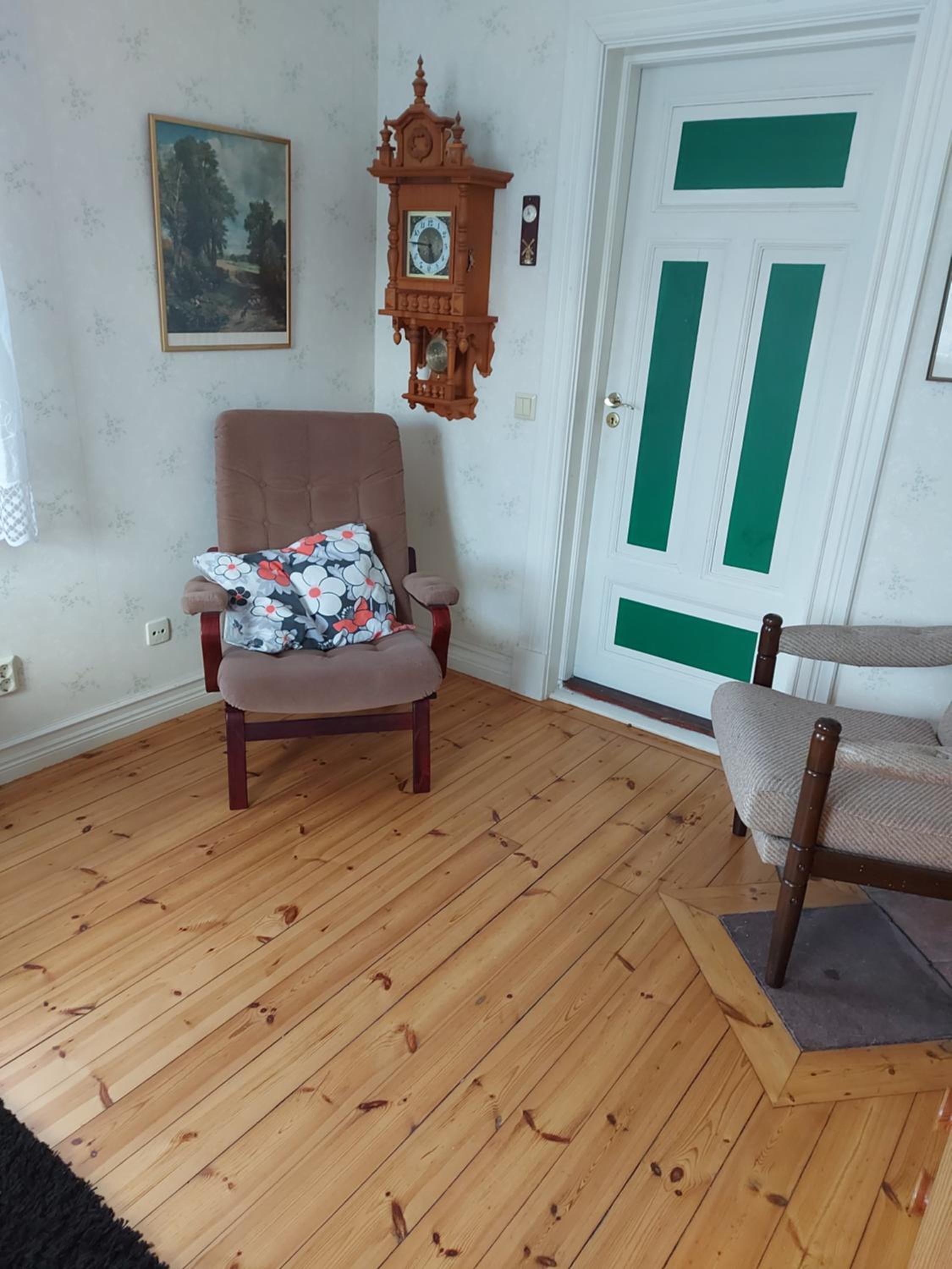 Two-Bedroom House photo 2