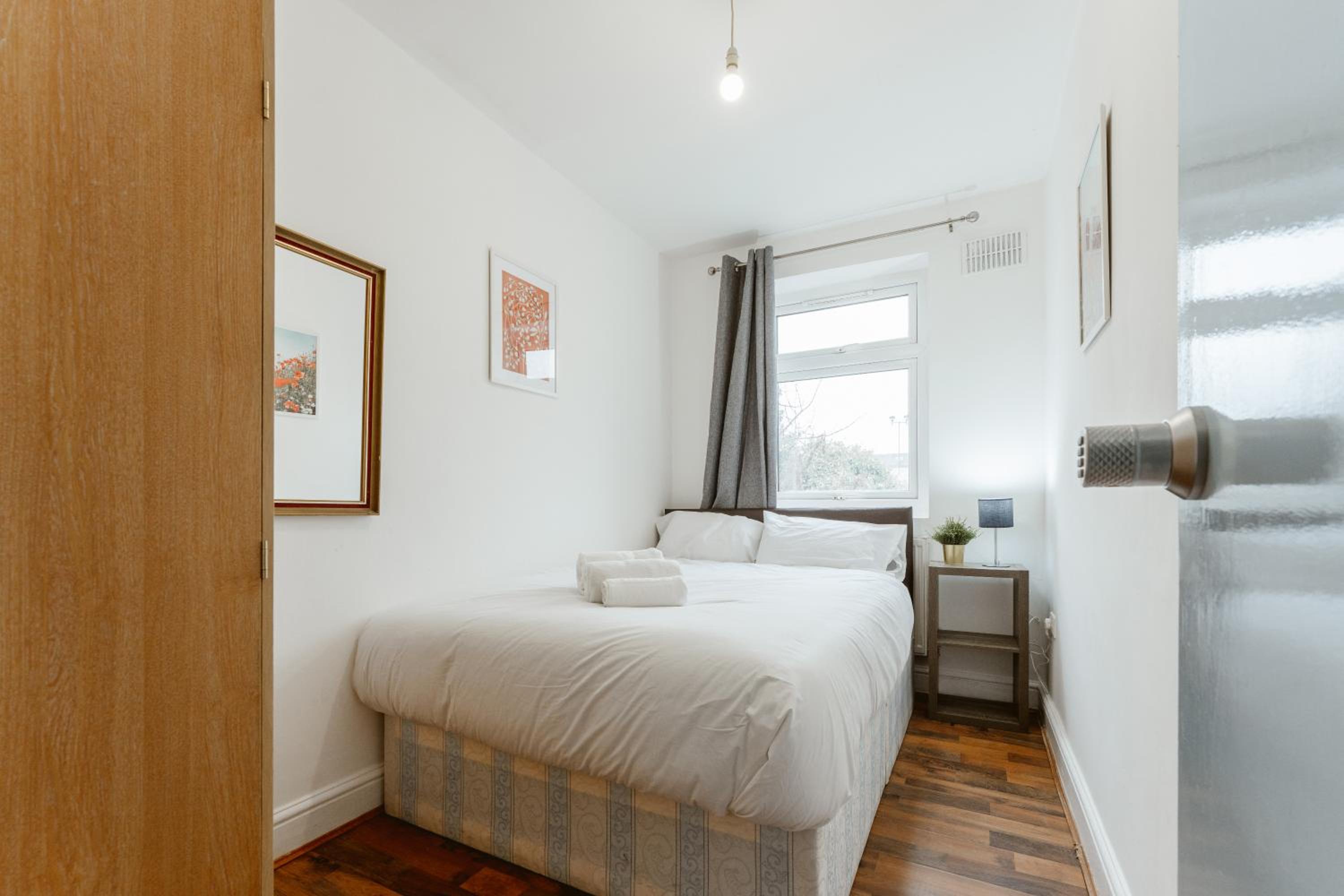 Double Room with Shared Bathroom photo 1