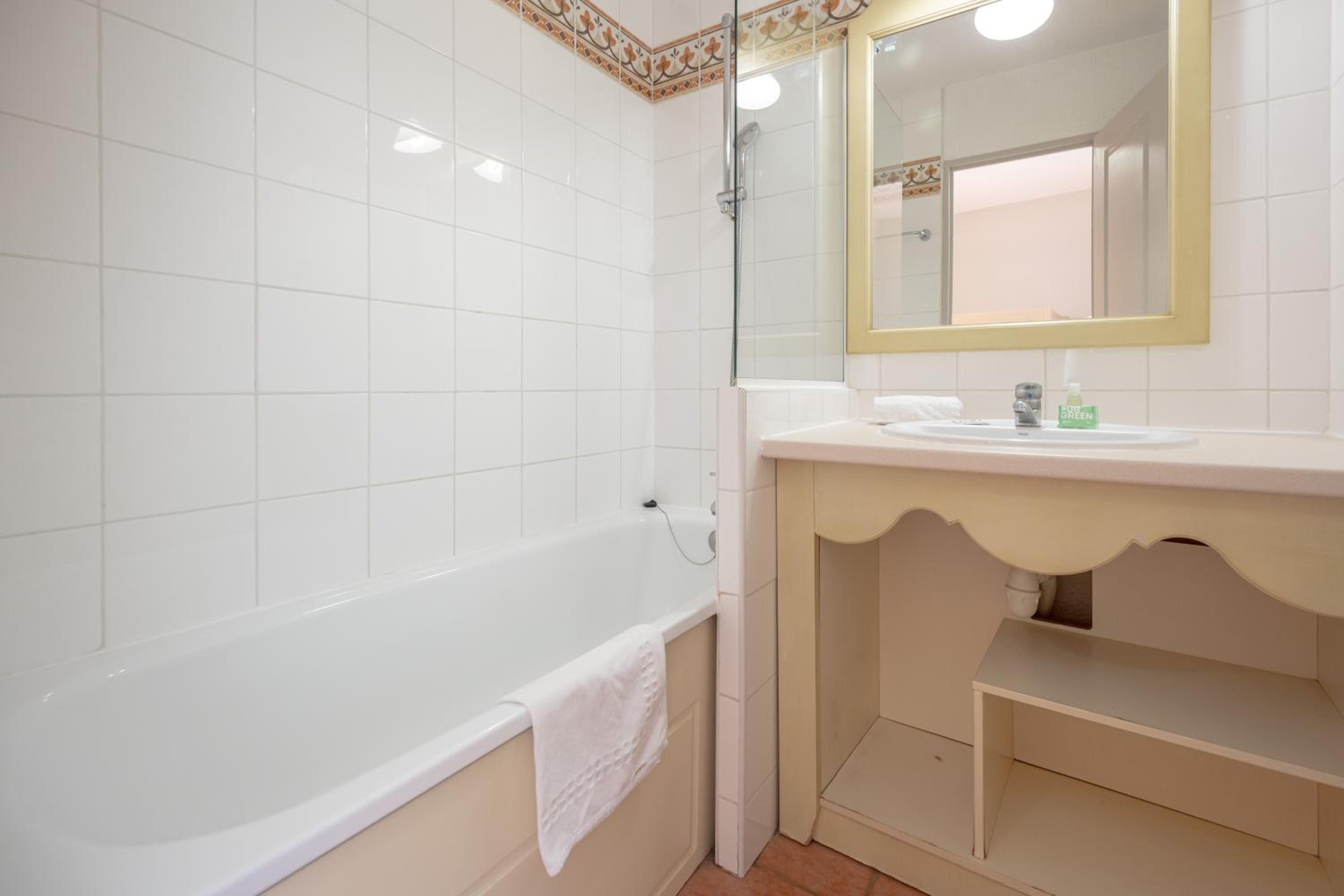 Studio with Terrace or Balcony  (4 People) - Photo 2