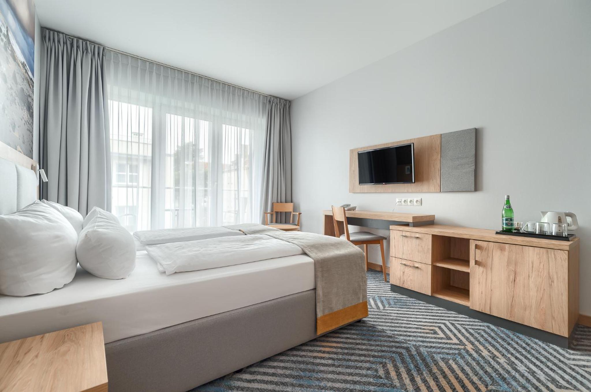 Standard Double Room - Photo 5