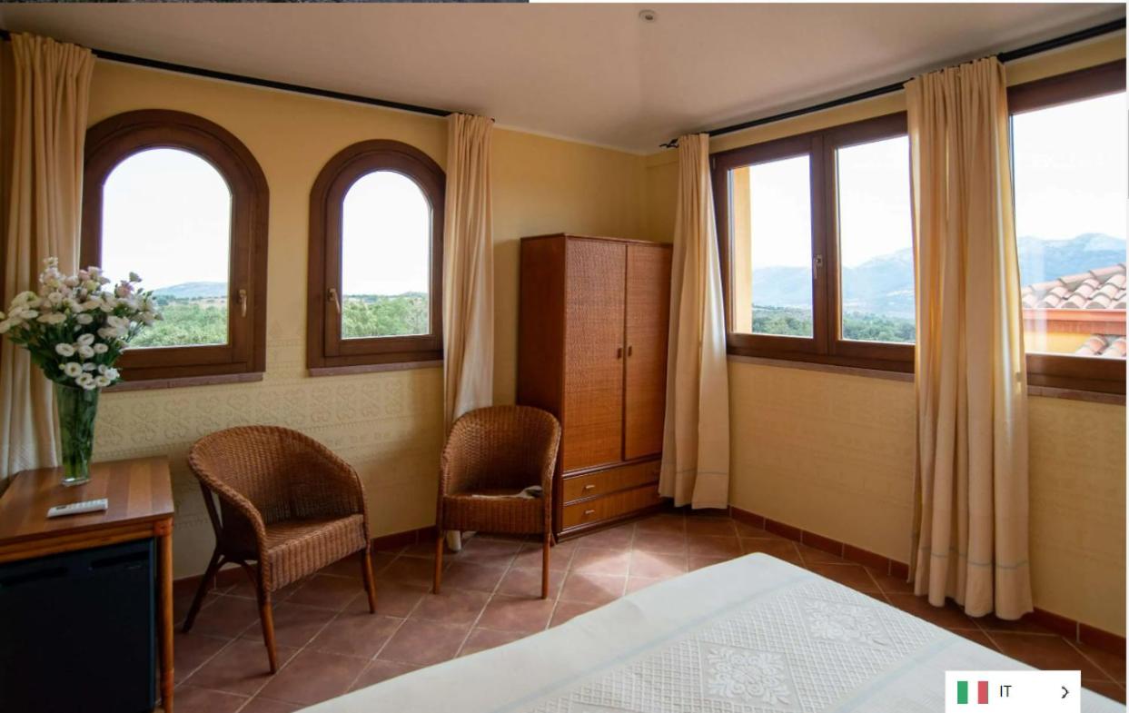 Deluxe Double or Twin Room - Photo 1