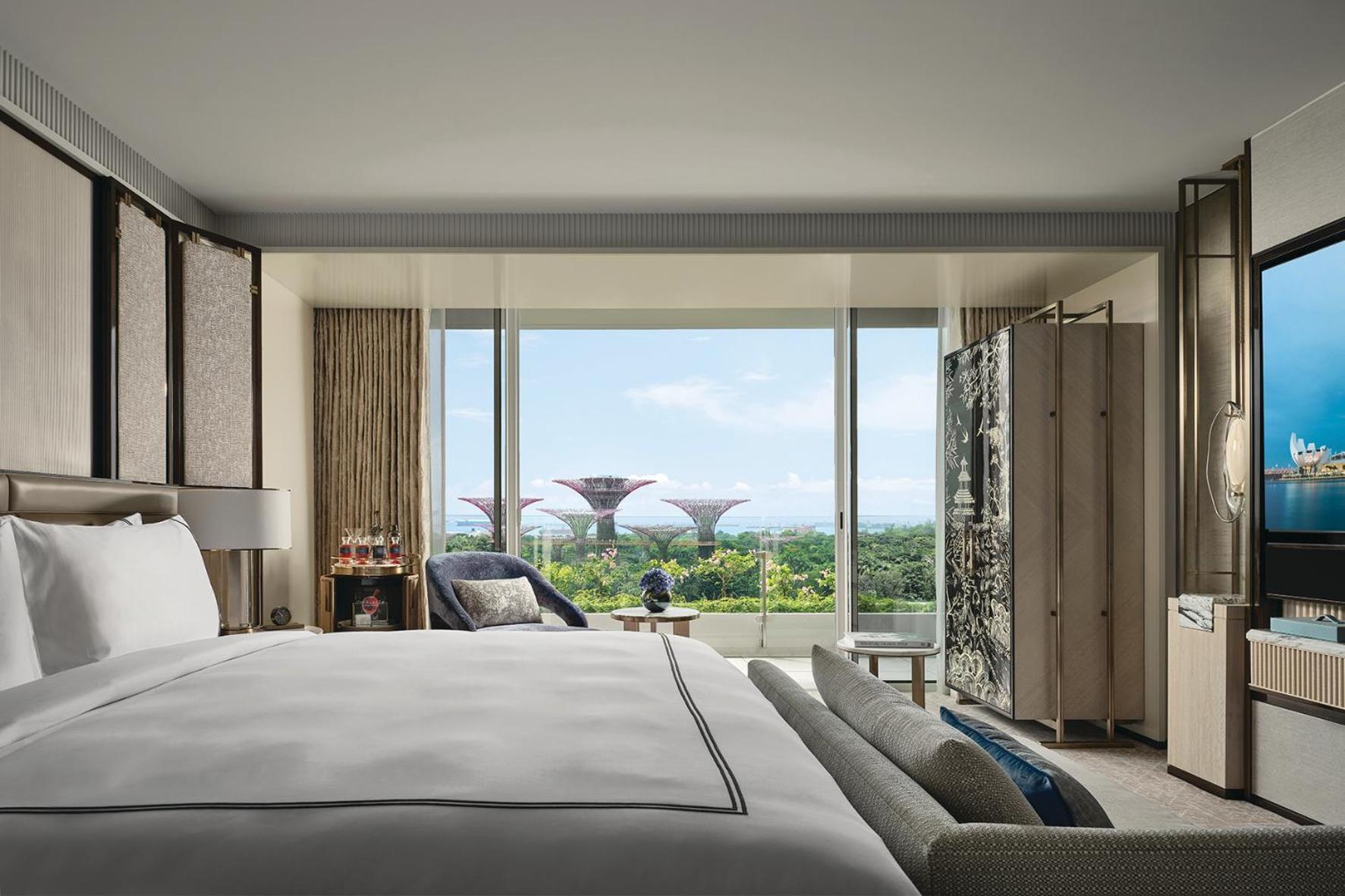 Sands Premier King Gardens by the Bay View Room