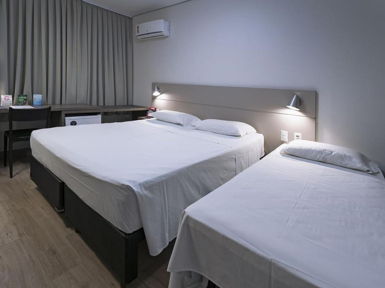 Standard Triple Room photo 3