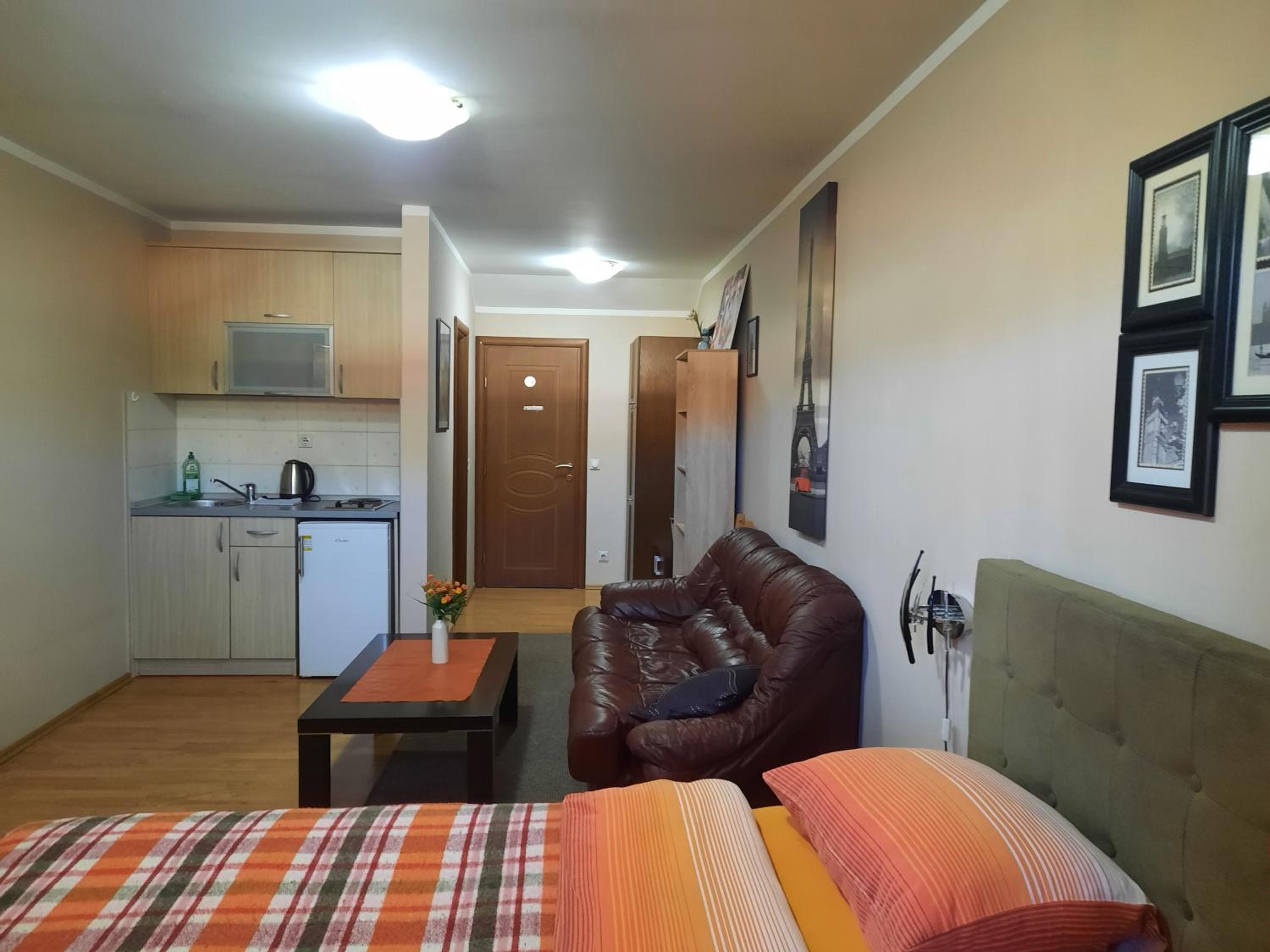 Studio (3 Adults) - City View