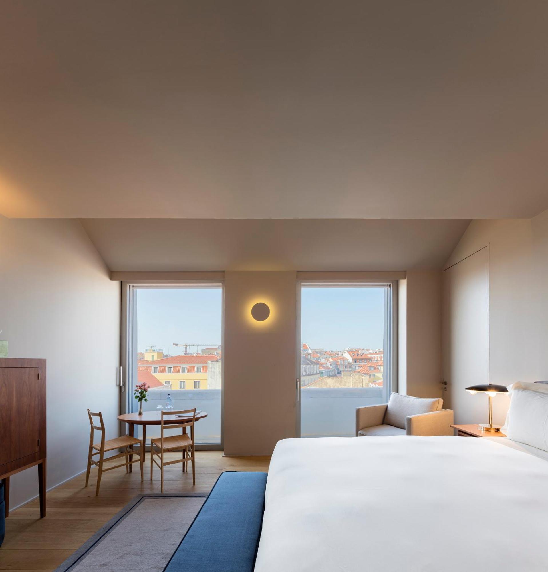 Superior Double Room with City View