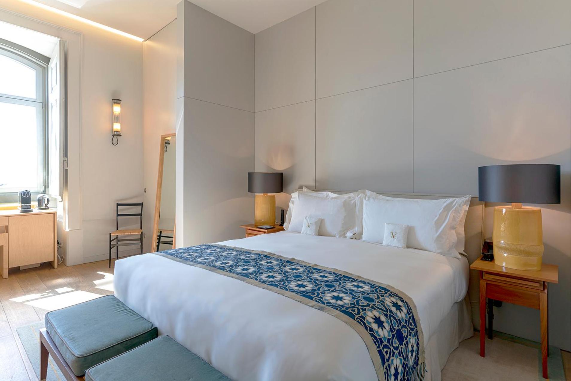 Superior Double Room with City View