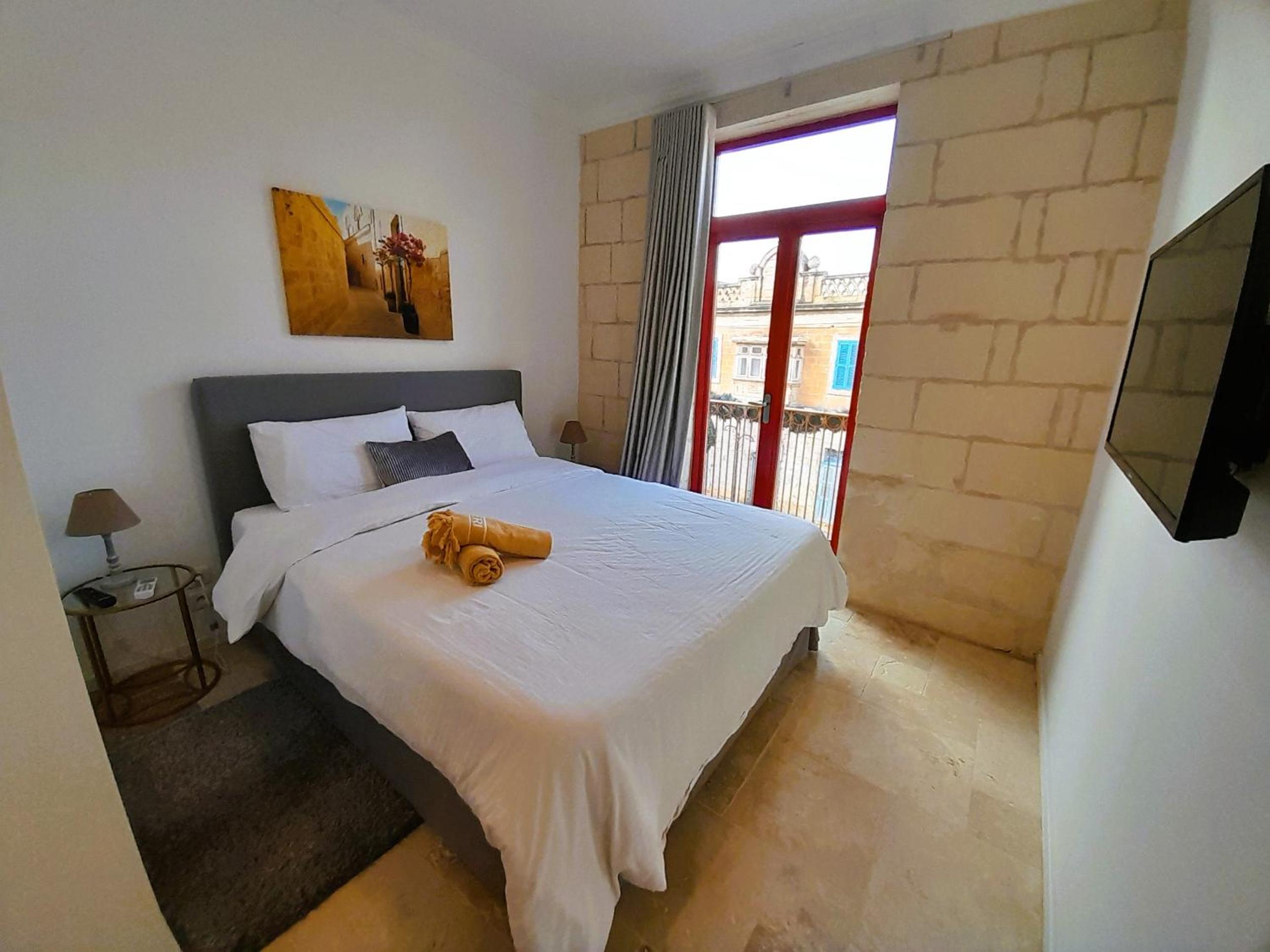Standard Double Room - Photo 5