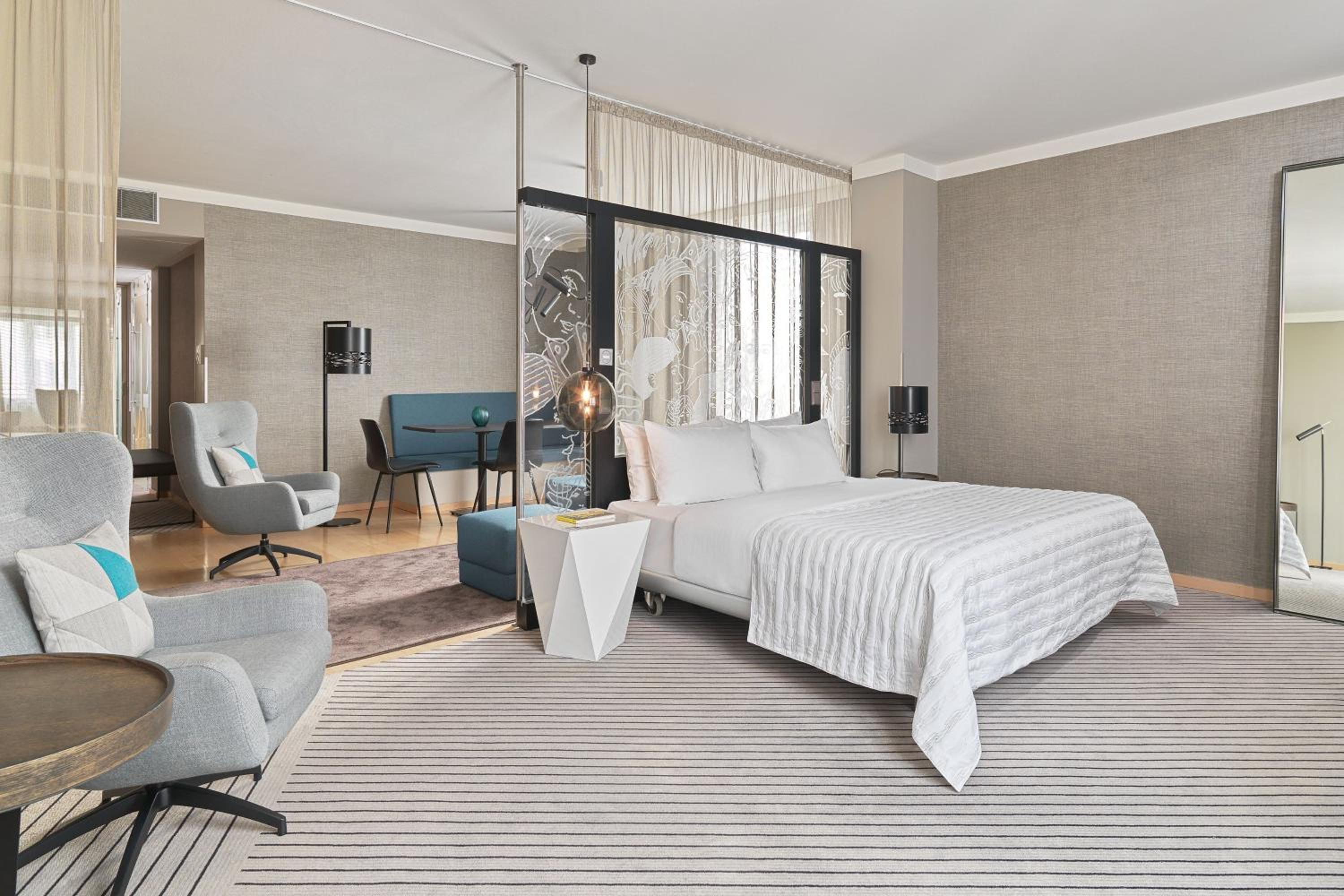 Urban Suite, City View