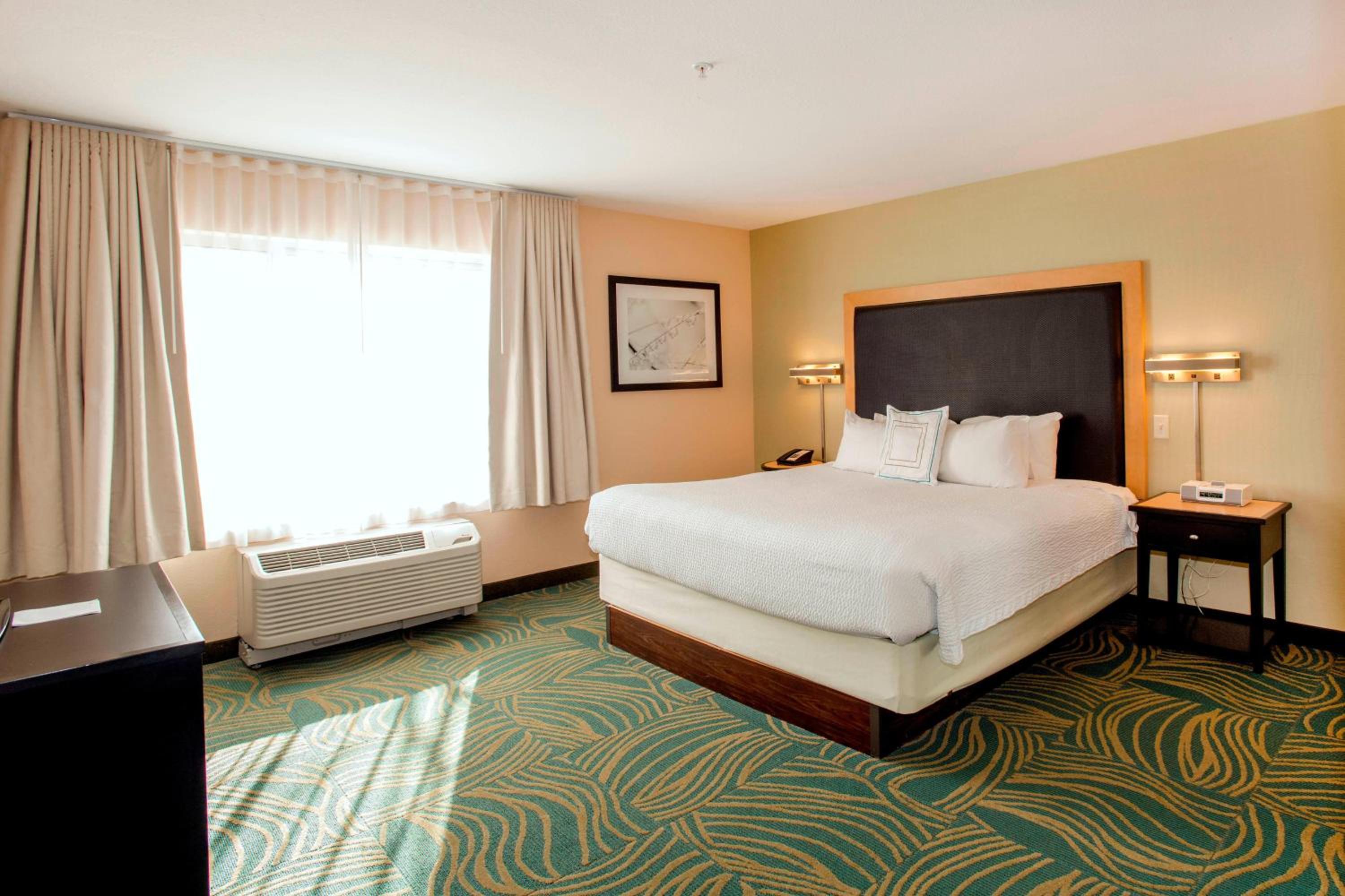 King Suite - Photo 1