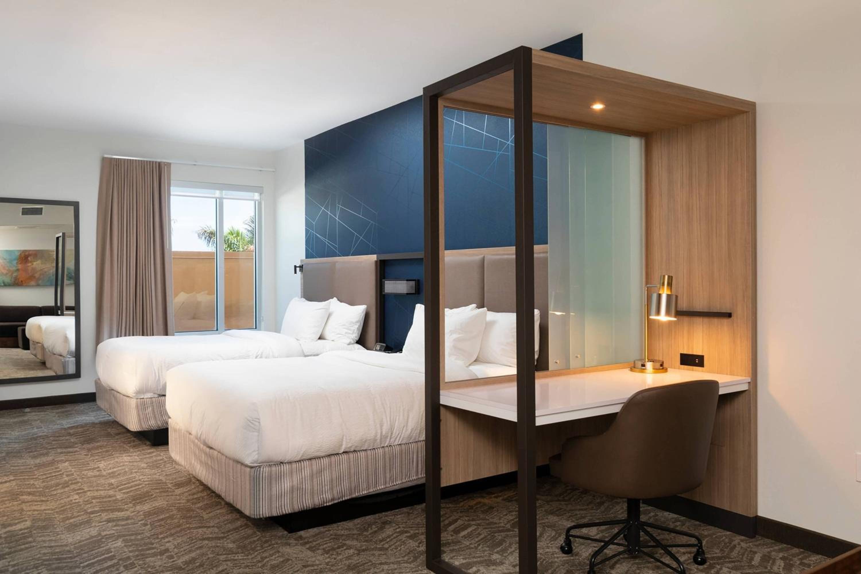Queen Suite with Sofa Bed and Roll-in Shower - Mobility Accessible photo 1