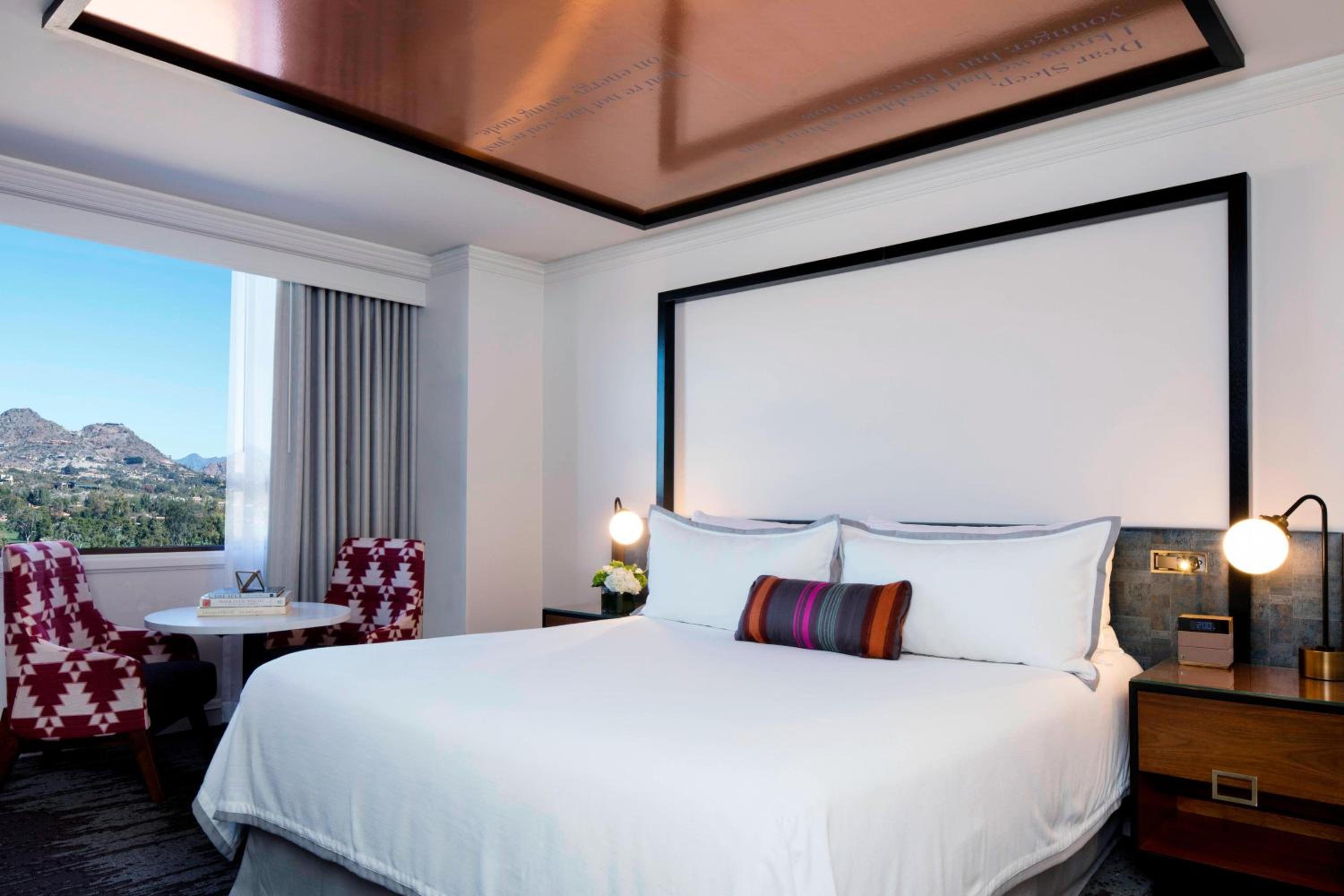 King Room with Mountain View - Photo 1