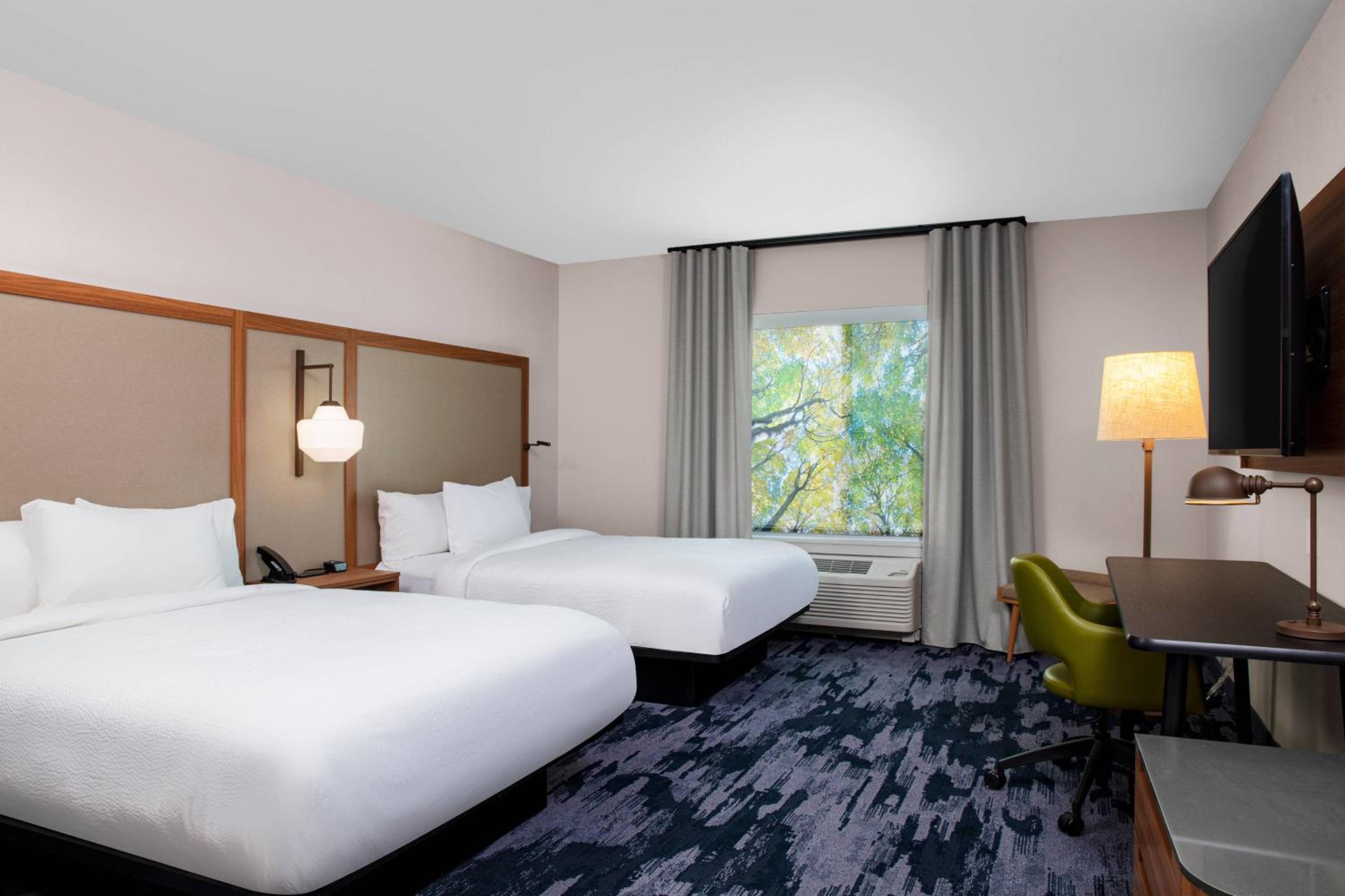 Standard Queen Room with Two Queen Beds - Photo 1
