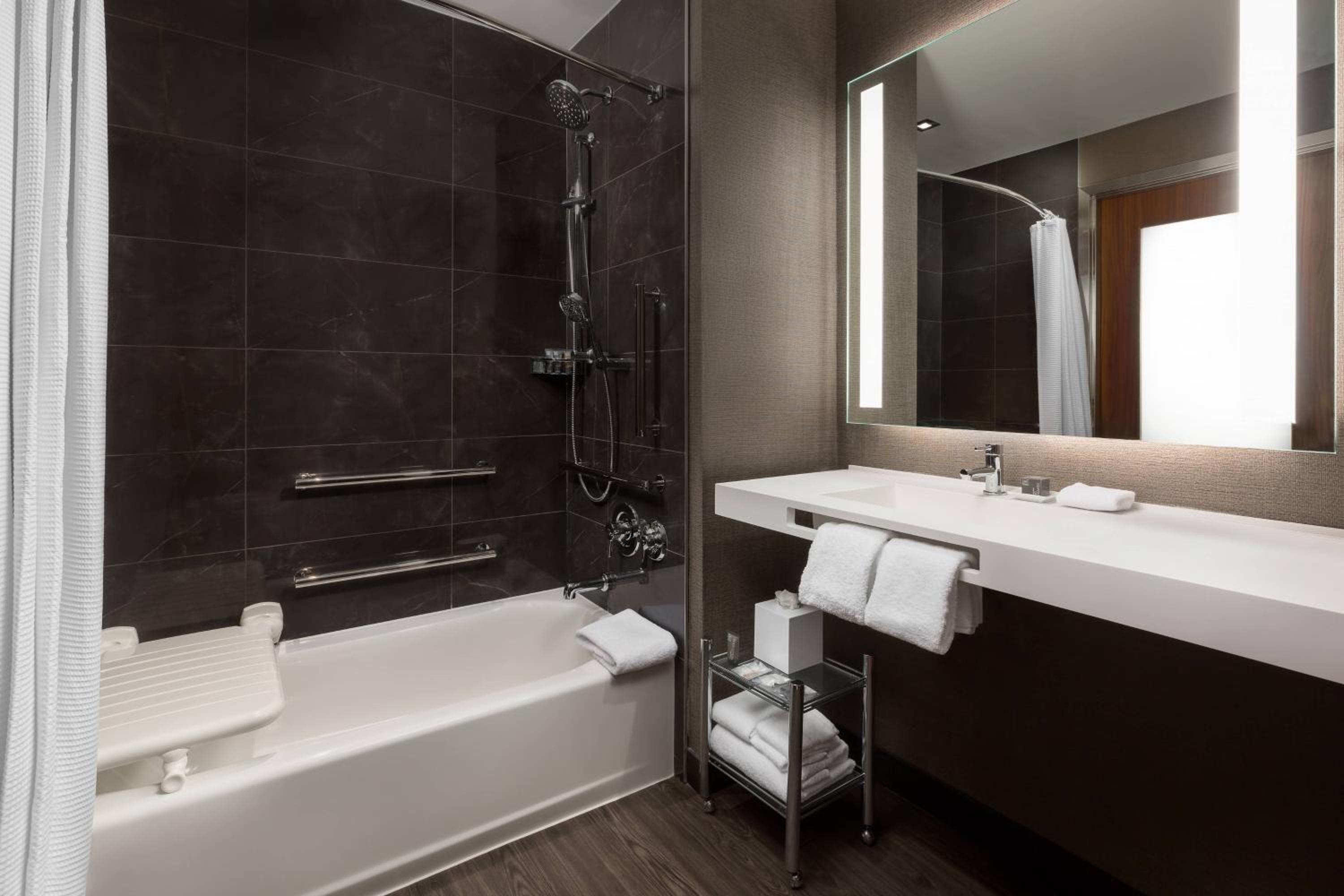 High Floor Double Room with Two Double Beds photo 2