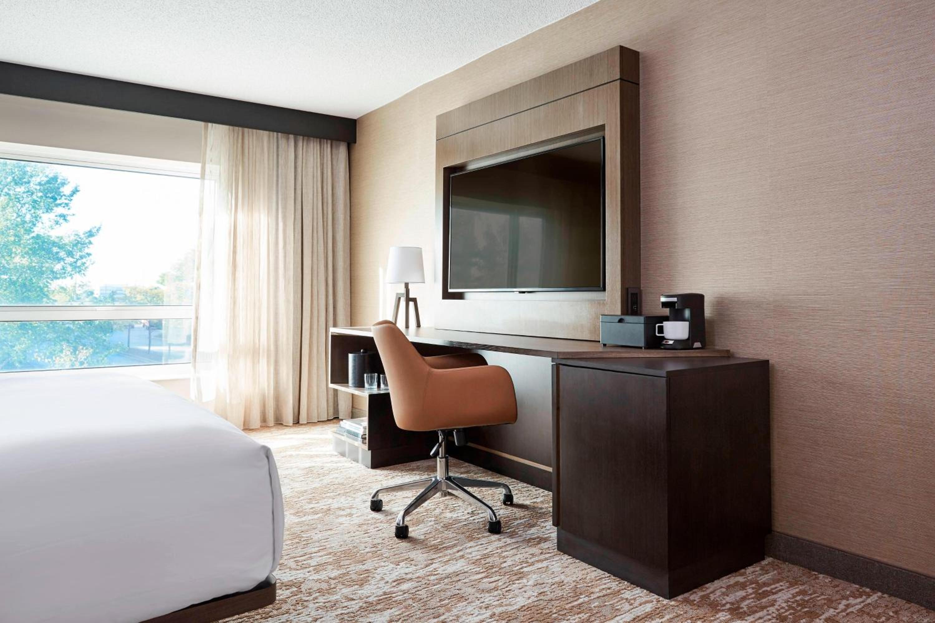 King Room - Hearing Accessible - Photo 4