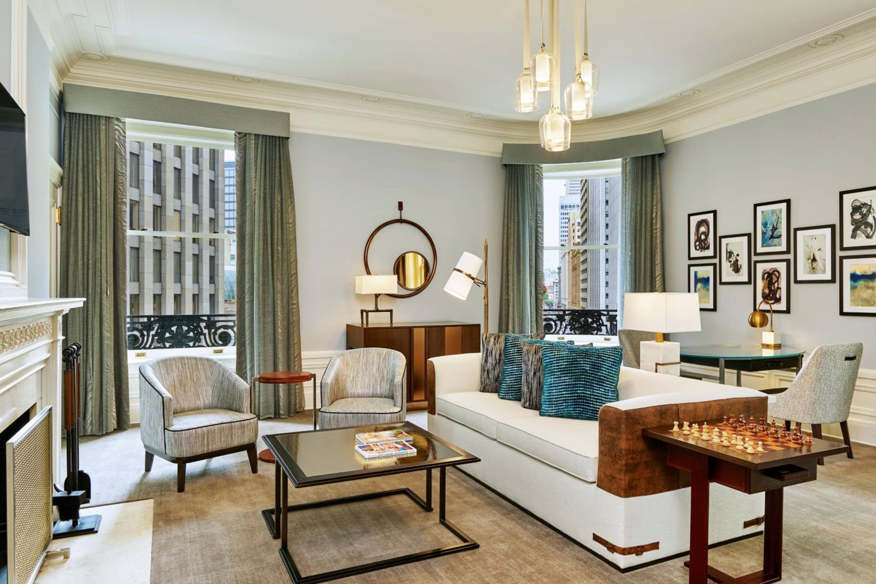 Palace Suite, 1 Bedroom Larger Suite, 1 King, Sofa bed