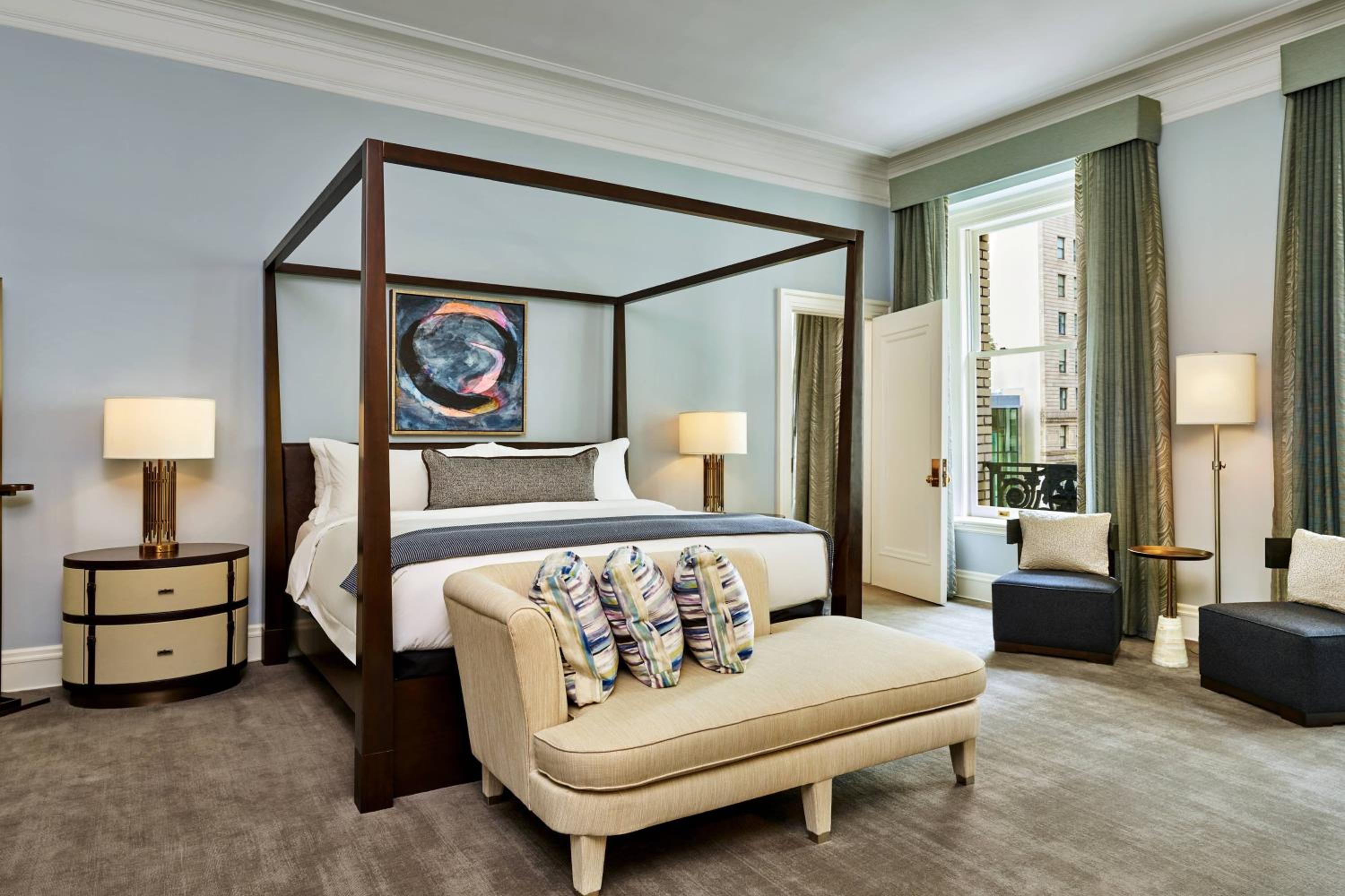 Palace Suite, 1 Bedroom Larger Suite, 1 King, Sofa bed