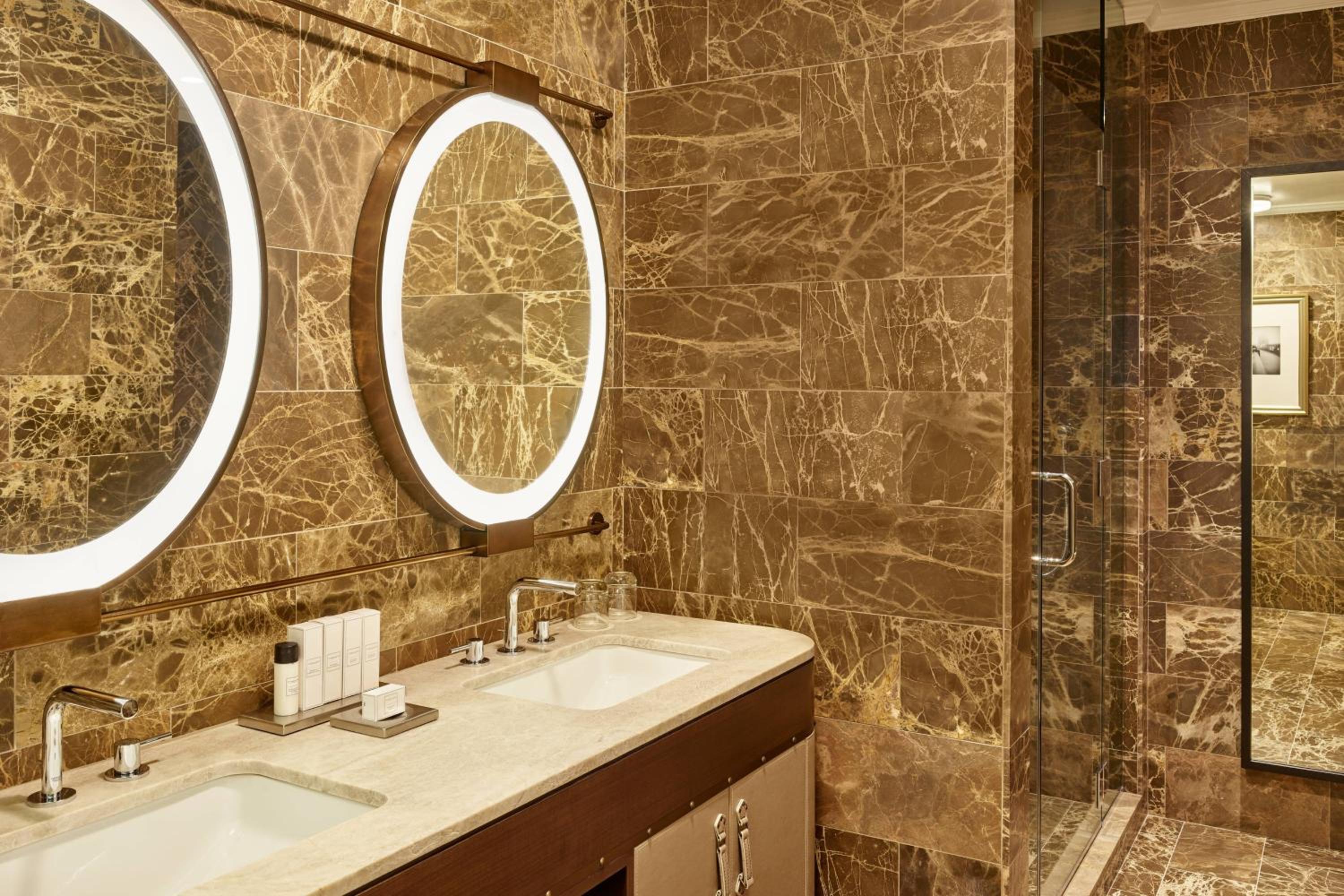 Presidential Suite, 1 Bedroom Presidential Suite, 1 King thumbnail 6