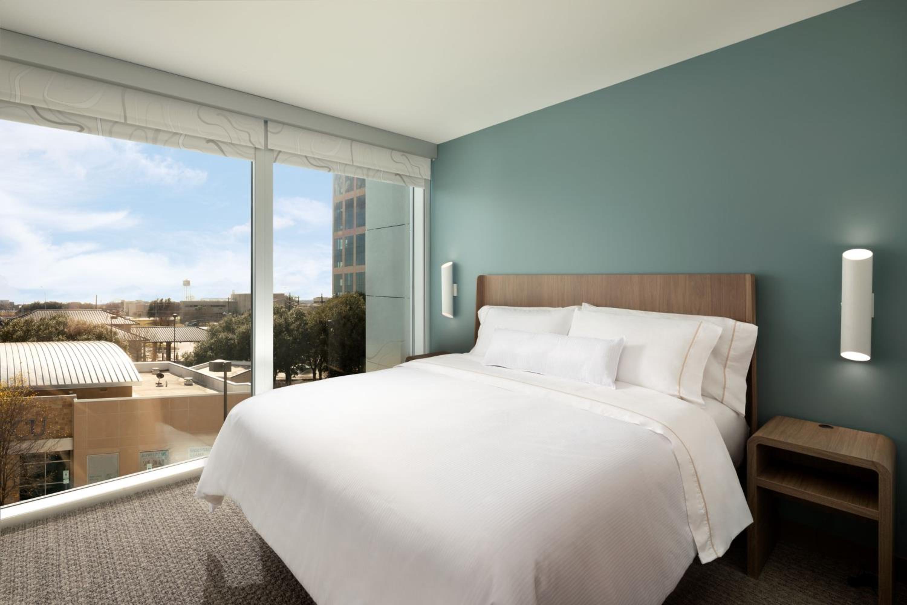 Upgraded Standard King Room - Photo 1