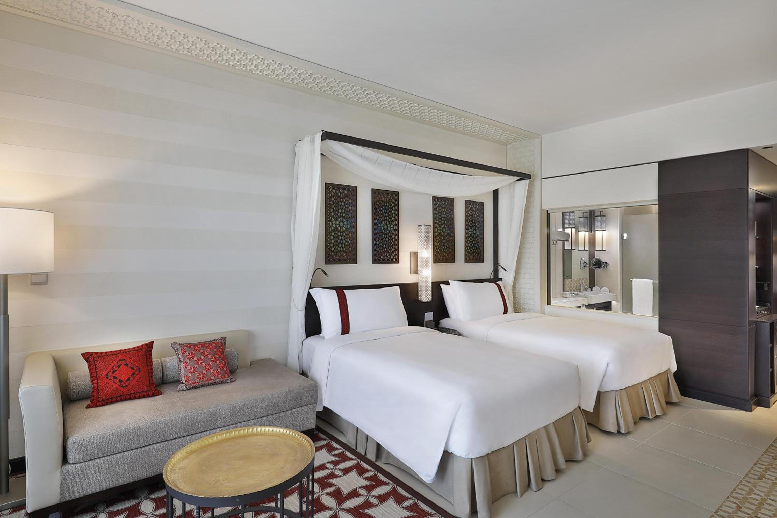 Premium, Guest room, 2 Twin/Single Bed(s), Sea view, Balcony