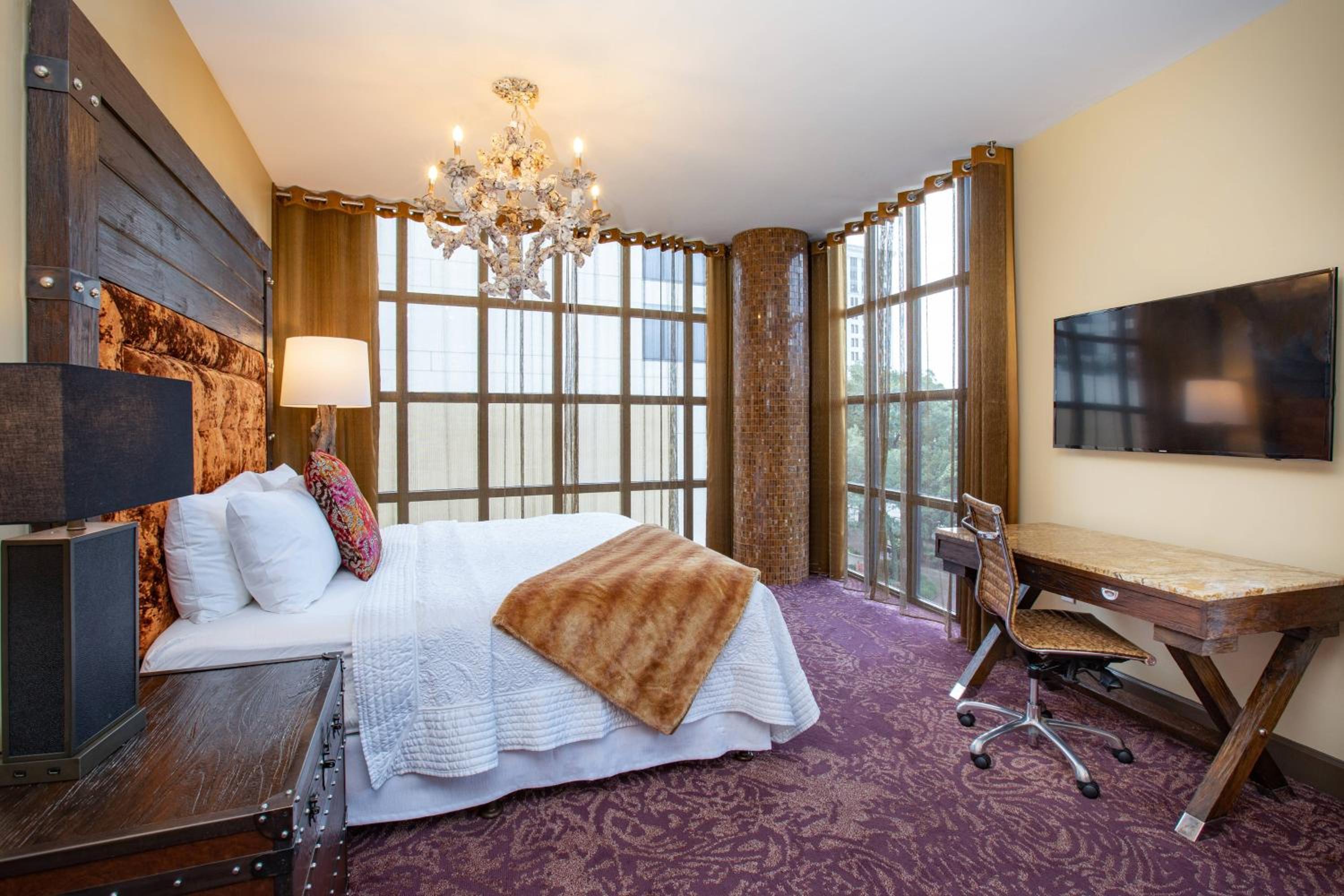 Corner King Room - Photo 6