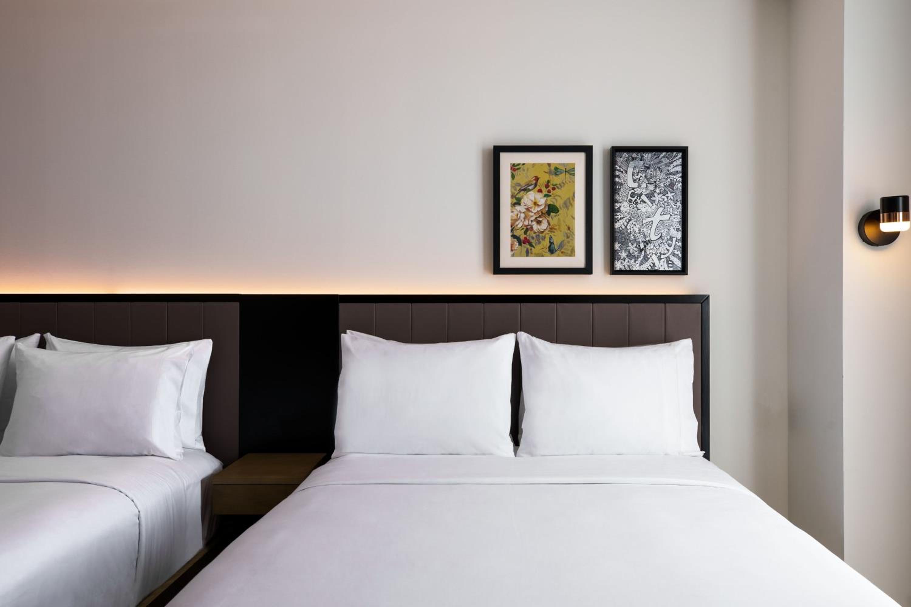 Standard Double Room with Two Double Beds - Photo 2