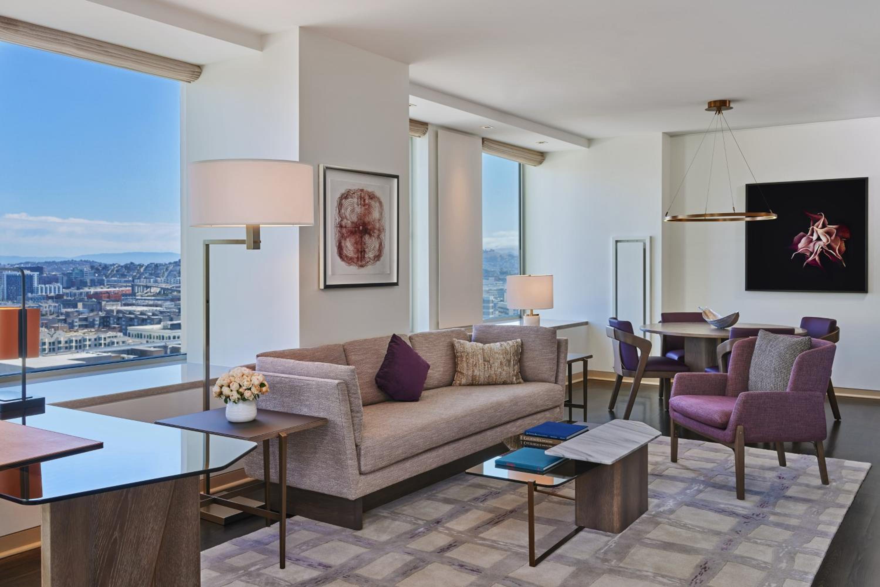 Great Metropolitan Suite, 1 Bedroom Suite, 1 King, Corner room - Photo 4