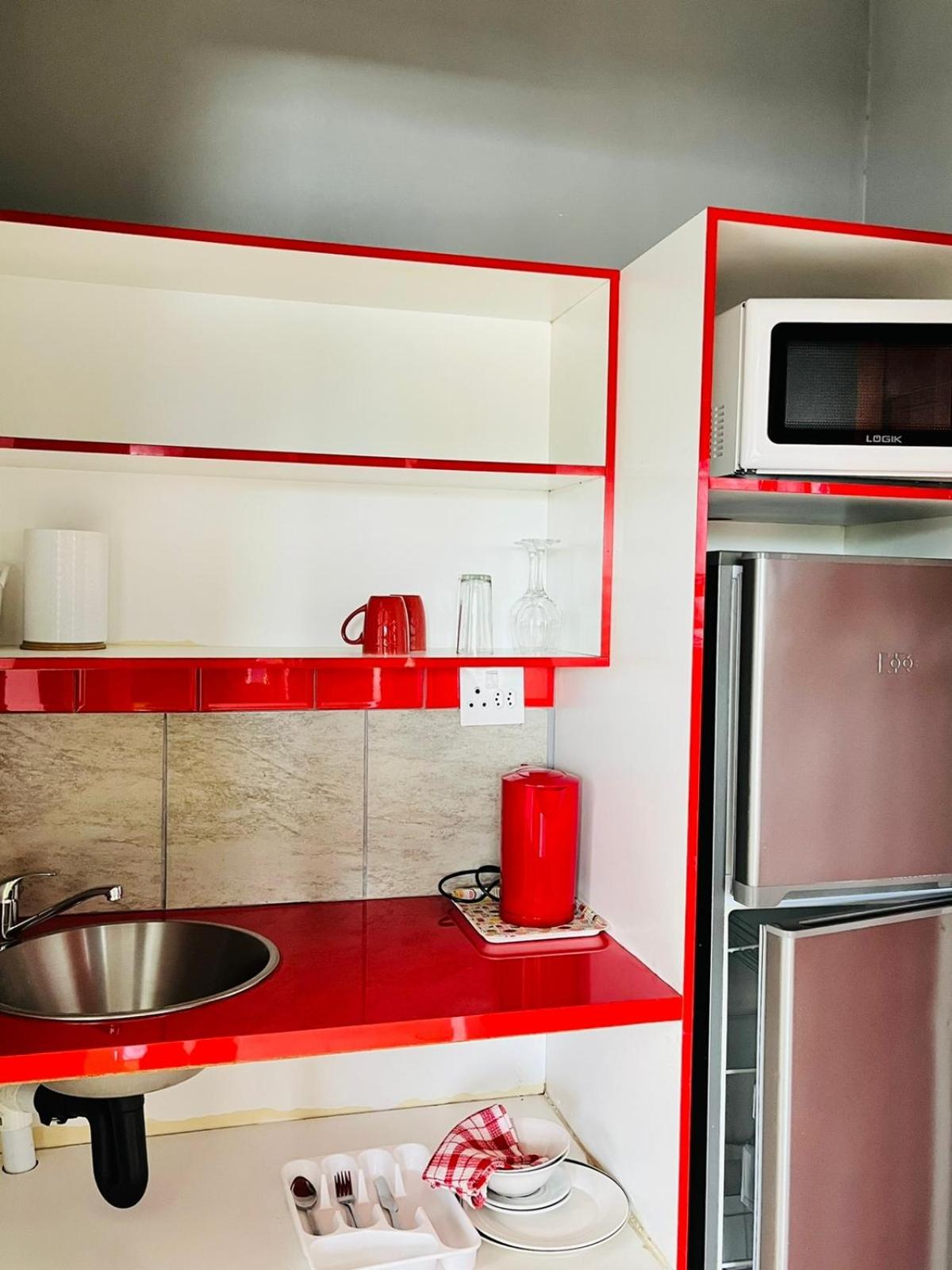Deluxe King Suite