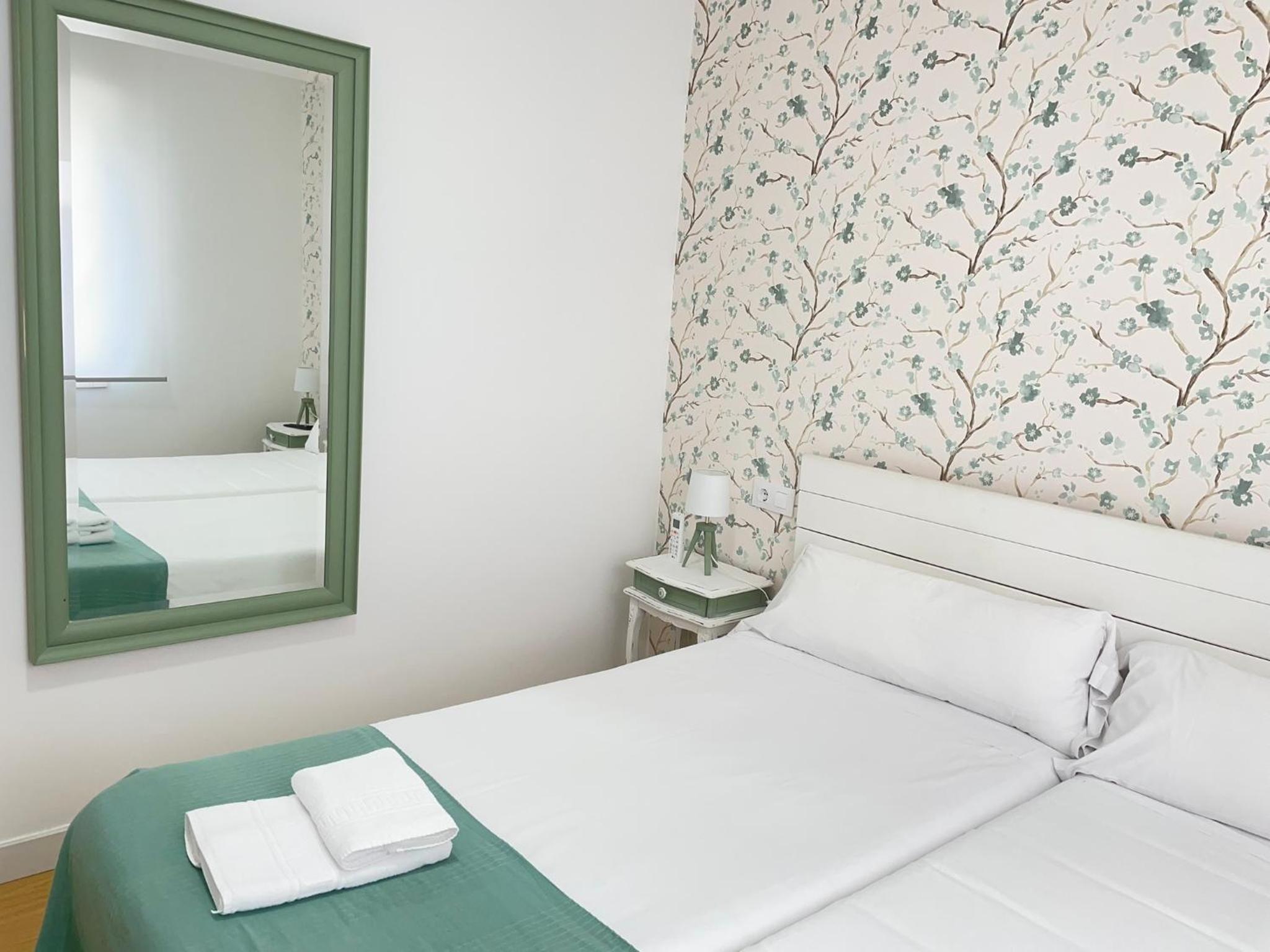 Double Room with Shared Bathroom