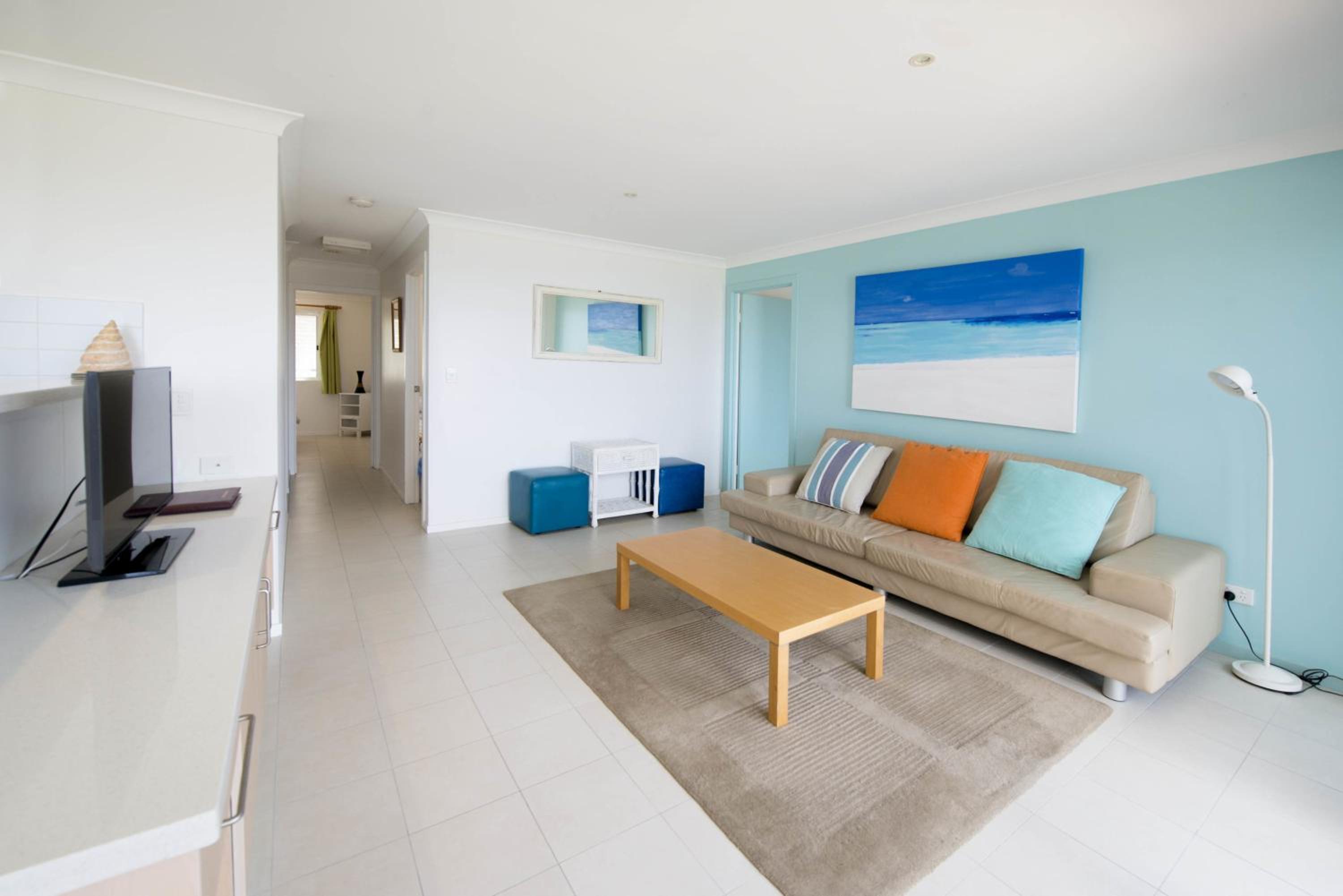 Two-Bedroom Apartment with Sea View photo 2